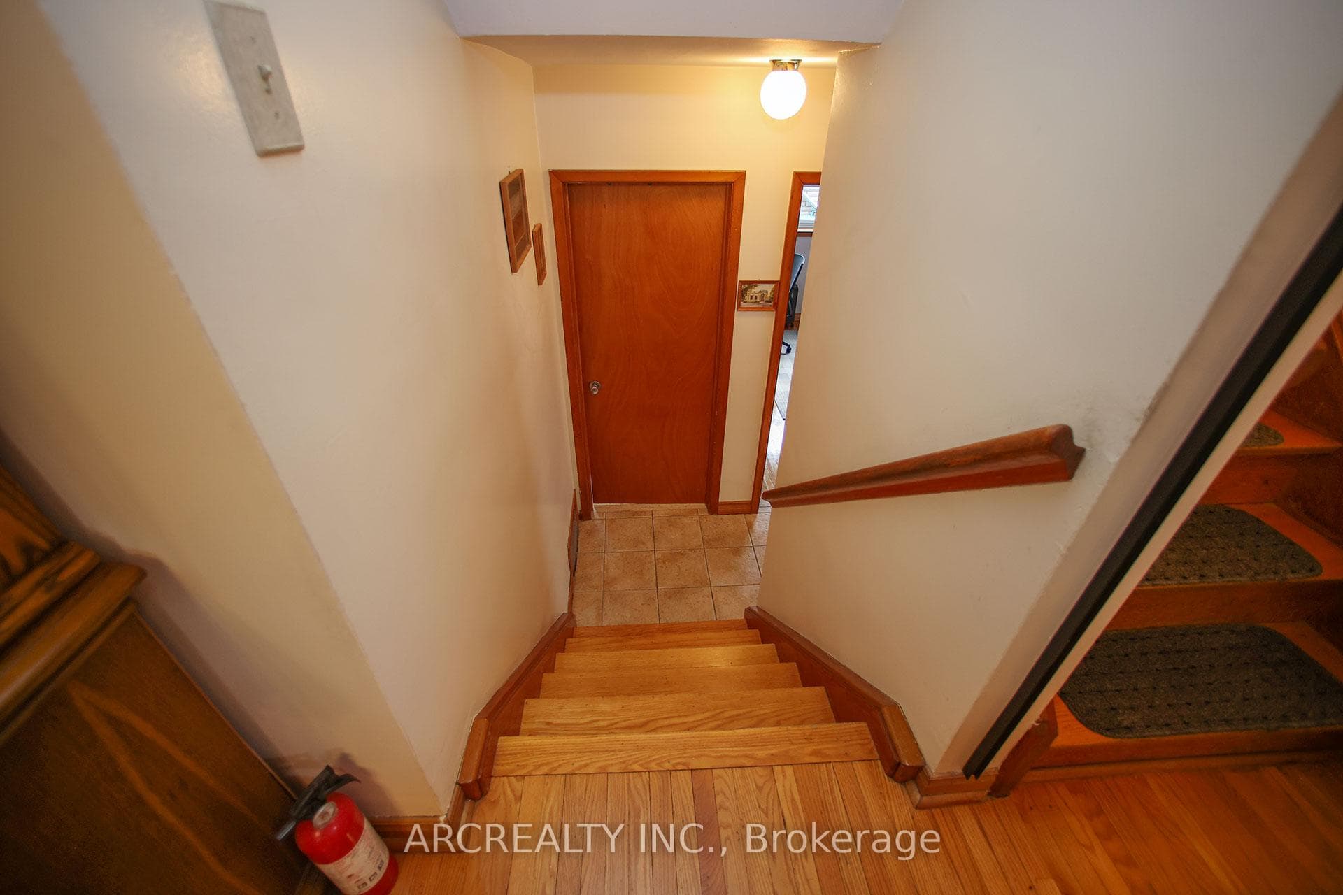 75 Buckland Road photo 21