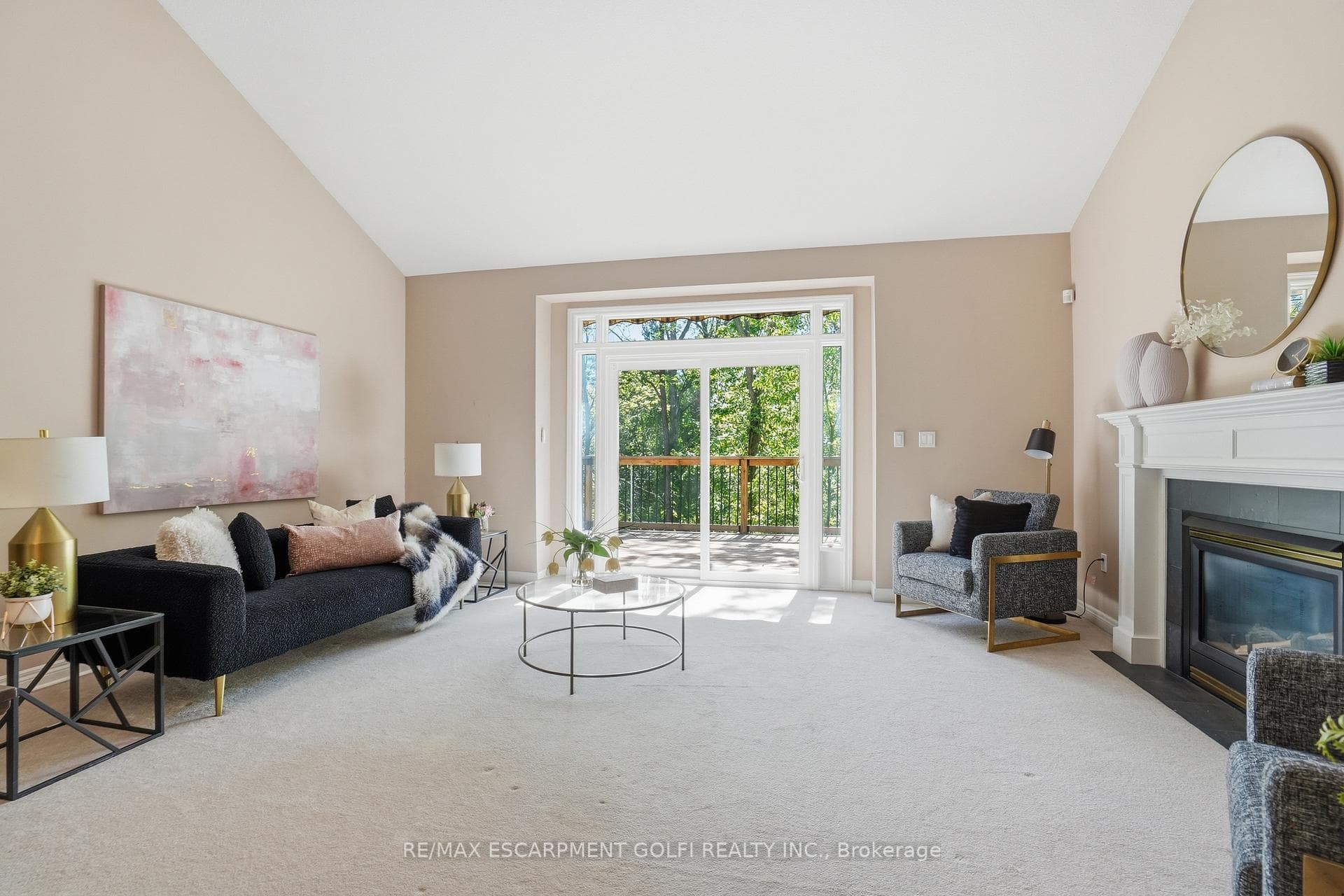 58 Glendale Avenue Unit 12 photo 11