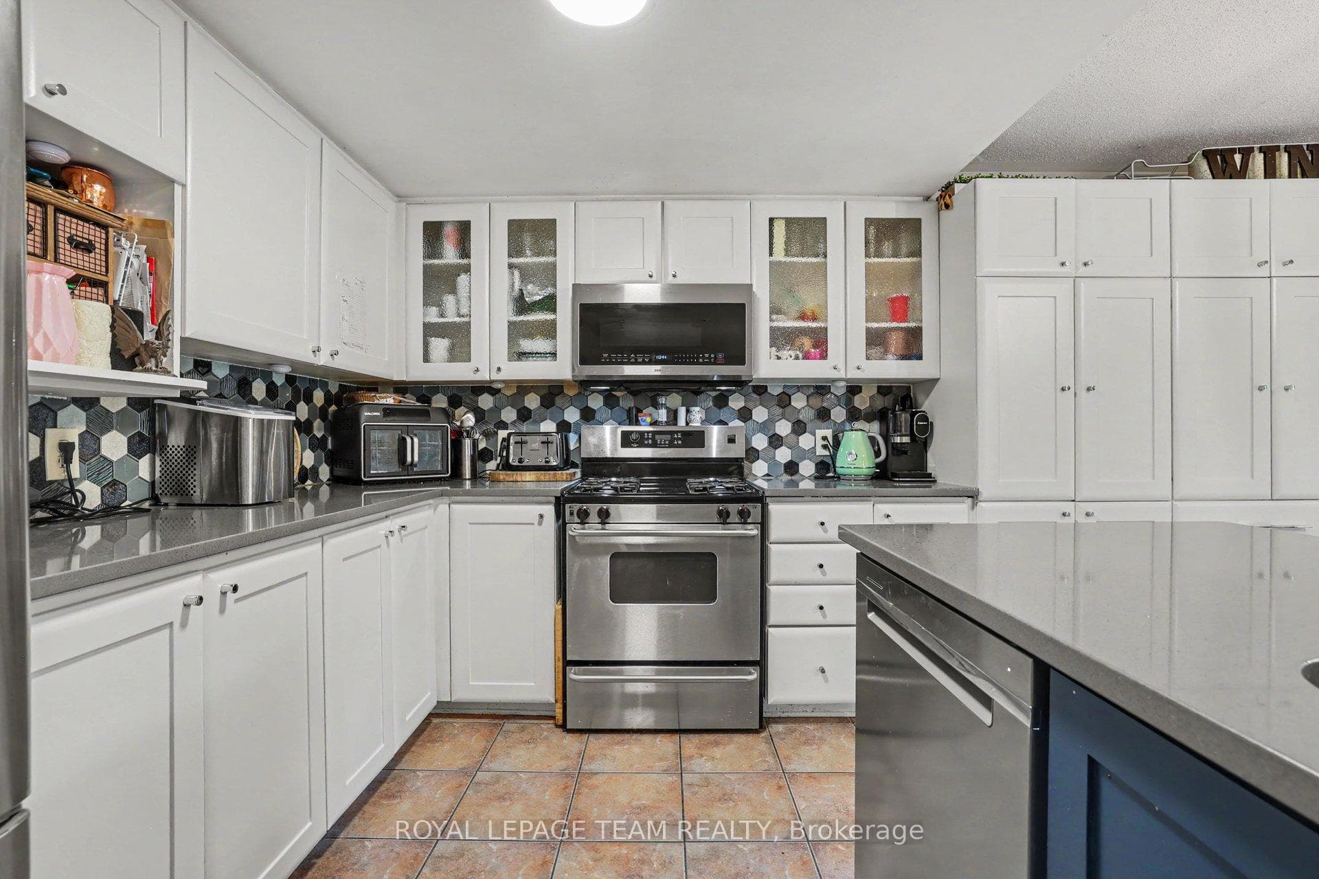 141 Grassy Plains Drive photo 16