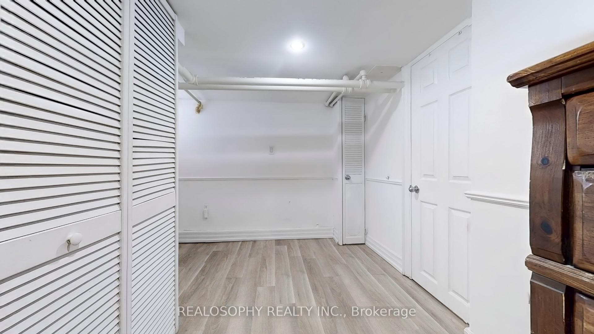 177 Gowan Avenue Unit Lower photo 15