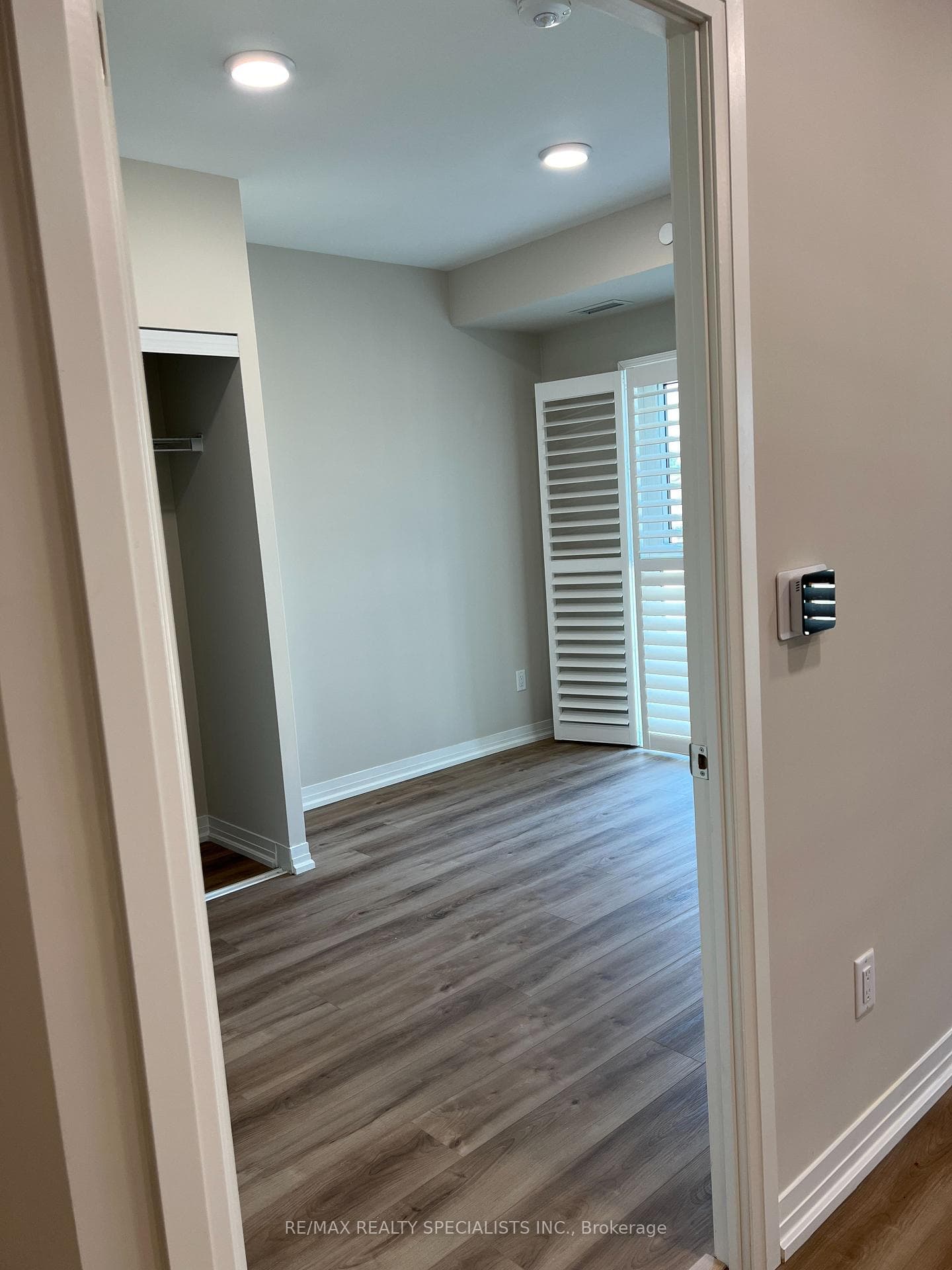 50 Herrick Avenue Unit 322 photo 12