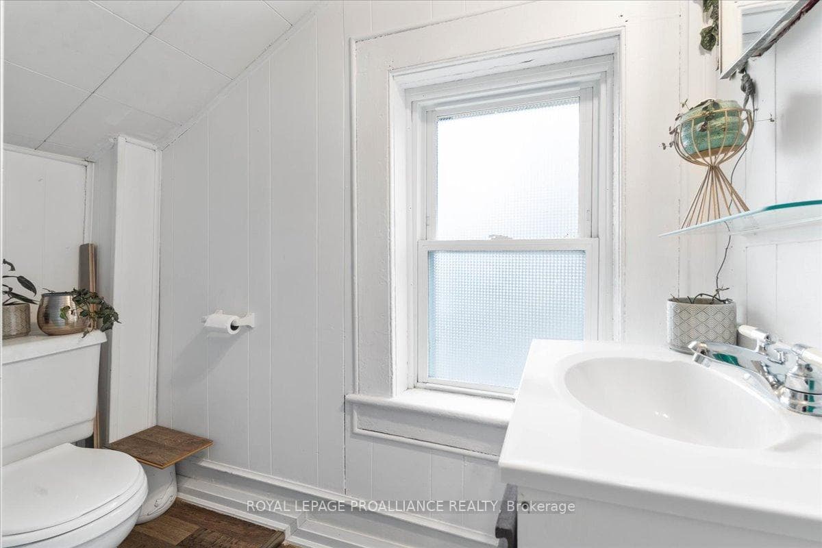 165 Lorne Avenue photo 23