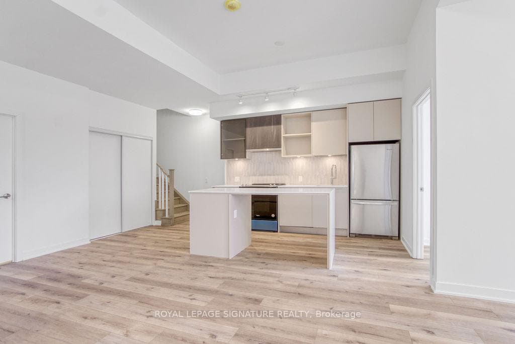3025 Trailside Drive Unit 149 photo 11