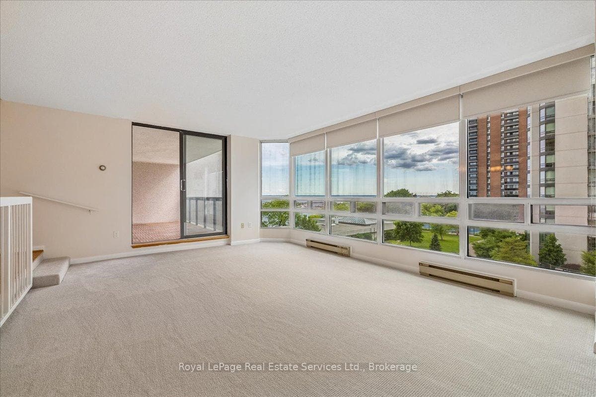 2170 Marine Drive Unit 506 photo 15