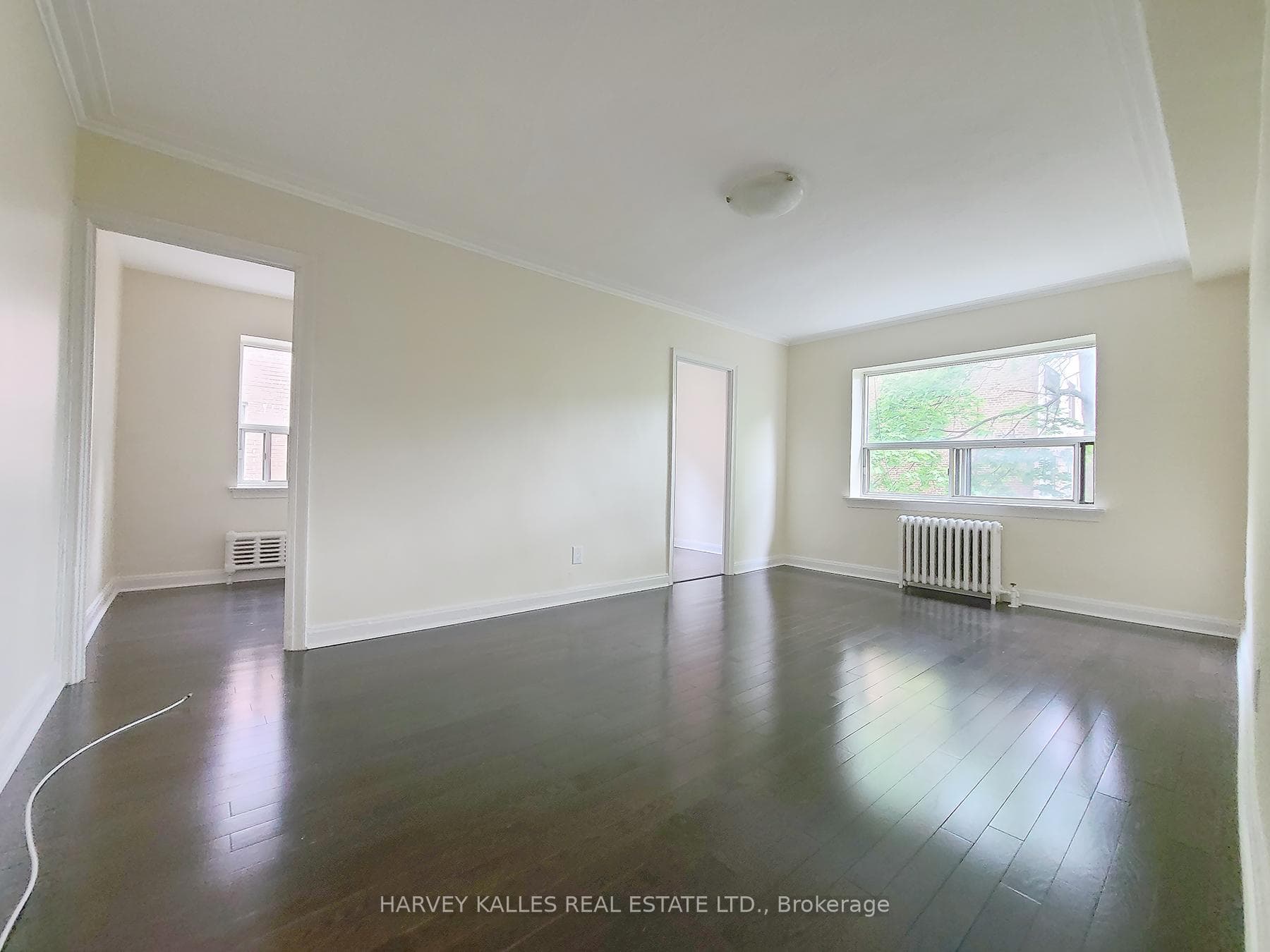 36 Rosecliffe Avenue Unit 12 photo 4