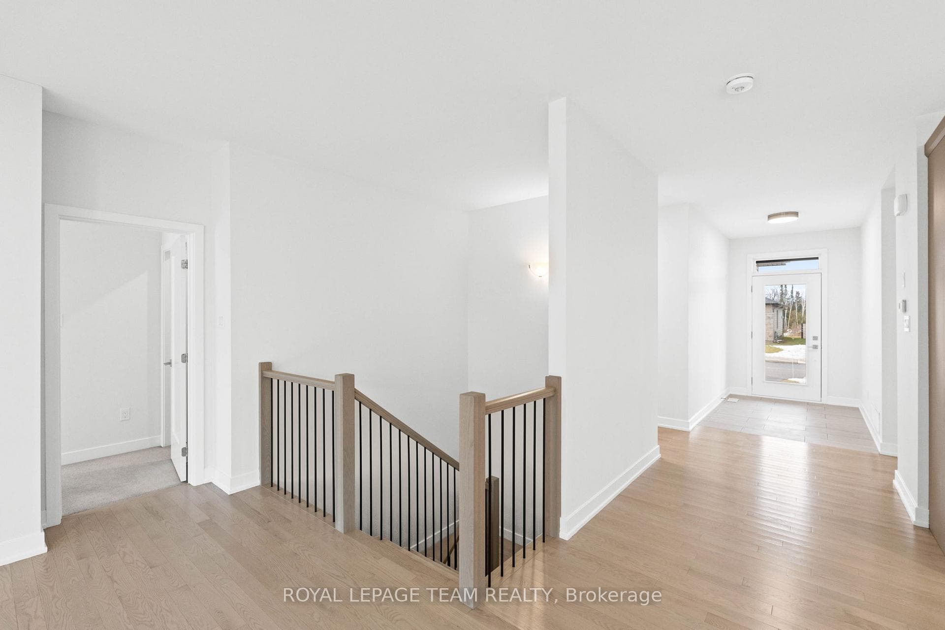 295 WOOD Avenue photo 28