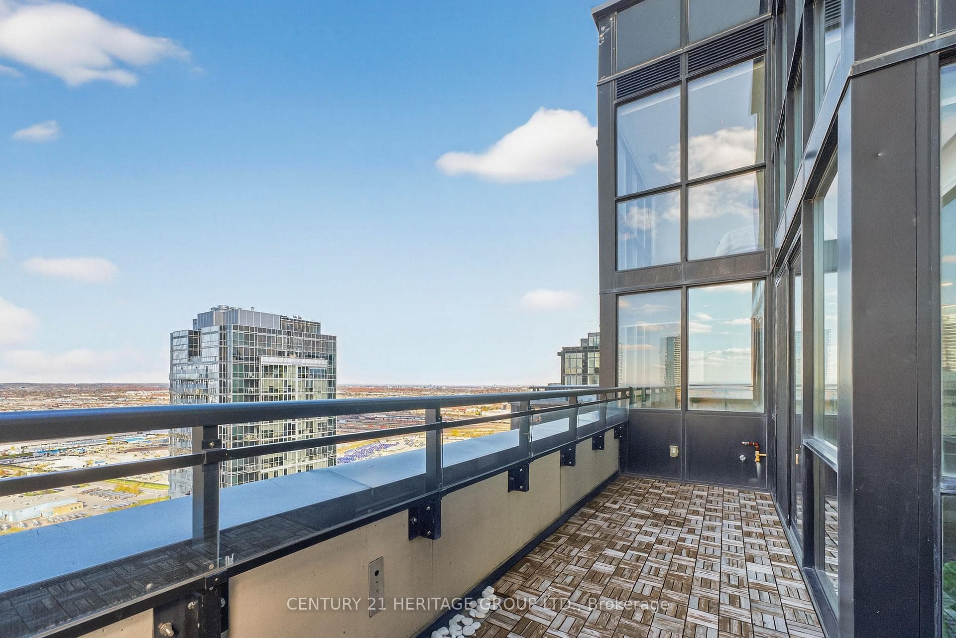2910 Highway 7 Road Unit Ph05 (3605) photo 35