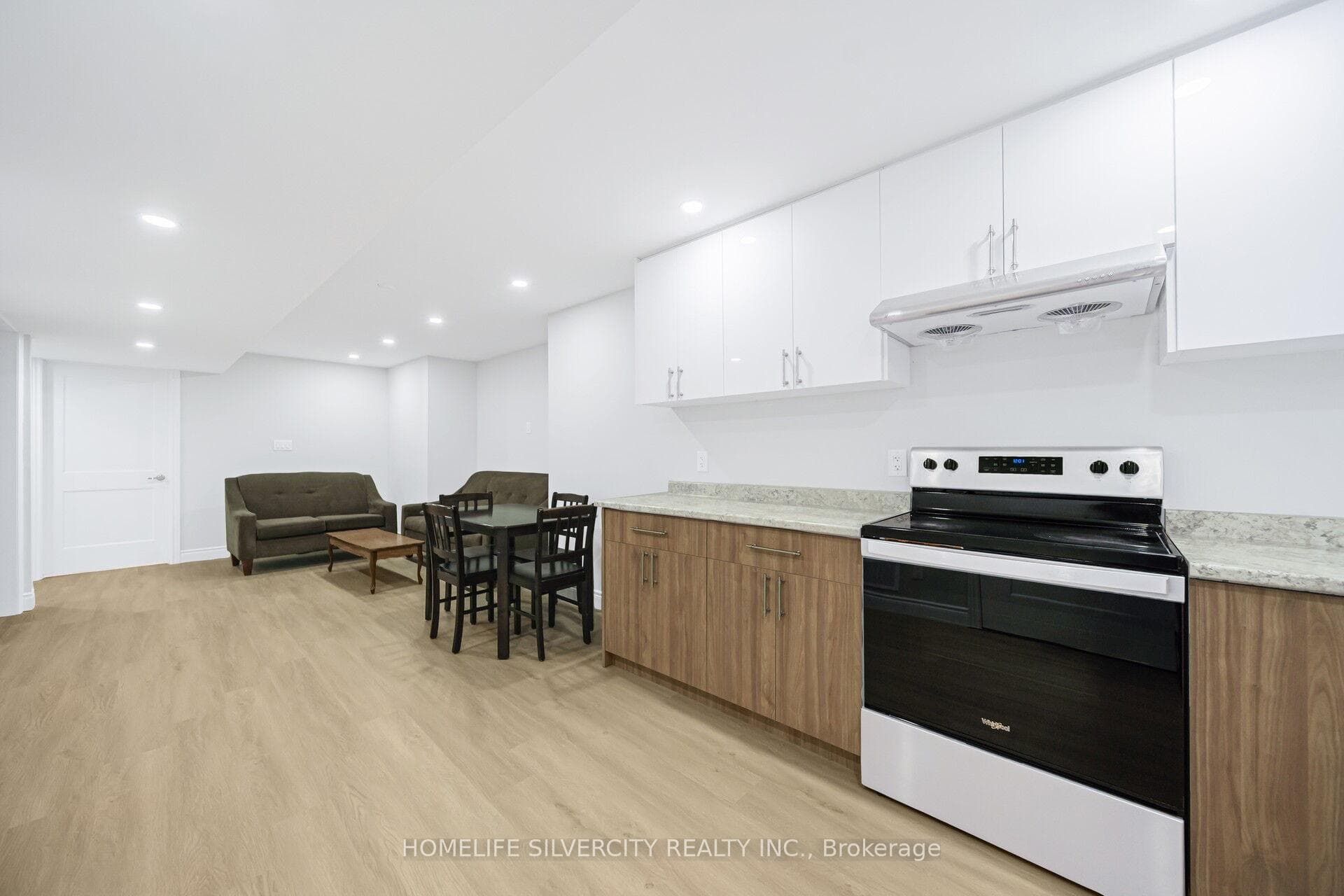 858 Springbank Avenue photo 46