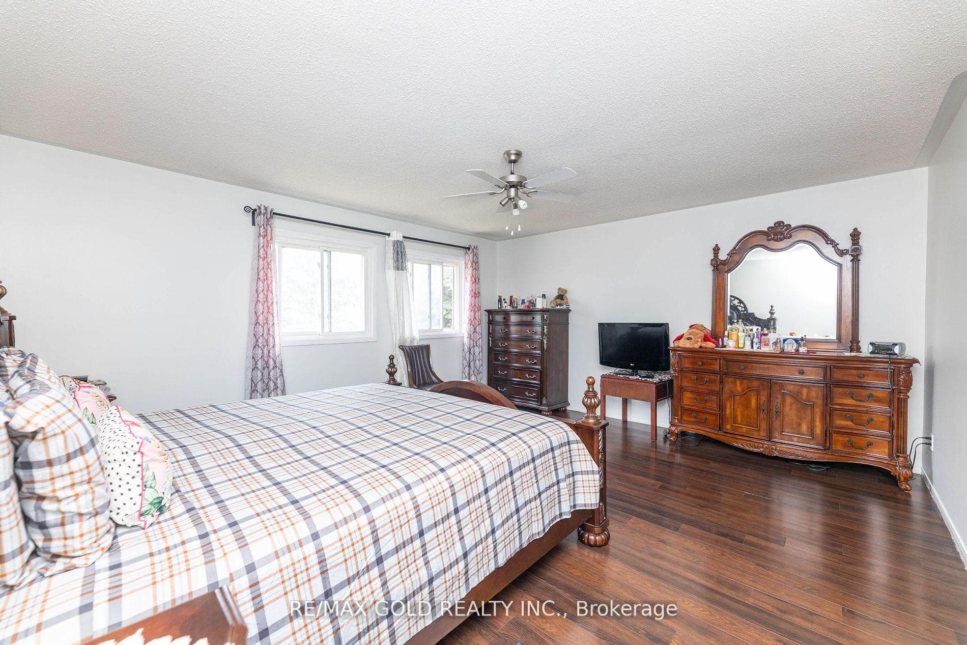 124 Kenwood Drive photo 15