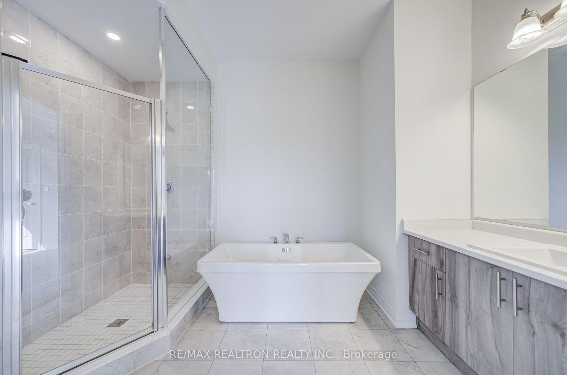 31 Millman Lane photo 30