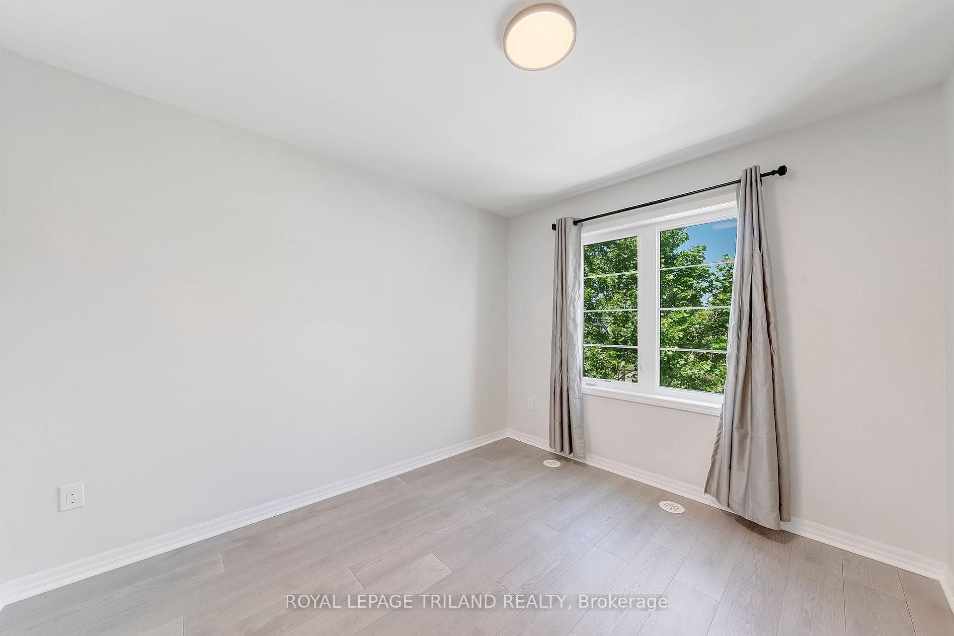 244 Ellen Davidson Drive photo 26