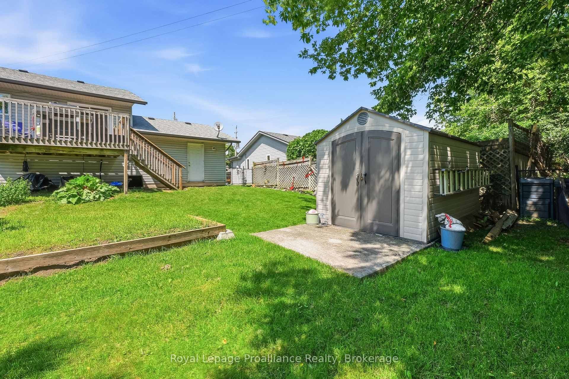 51 Richardson Street photo 42