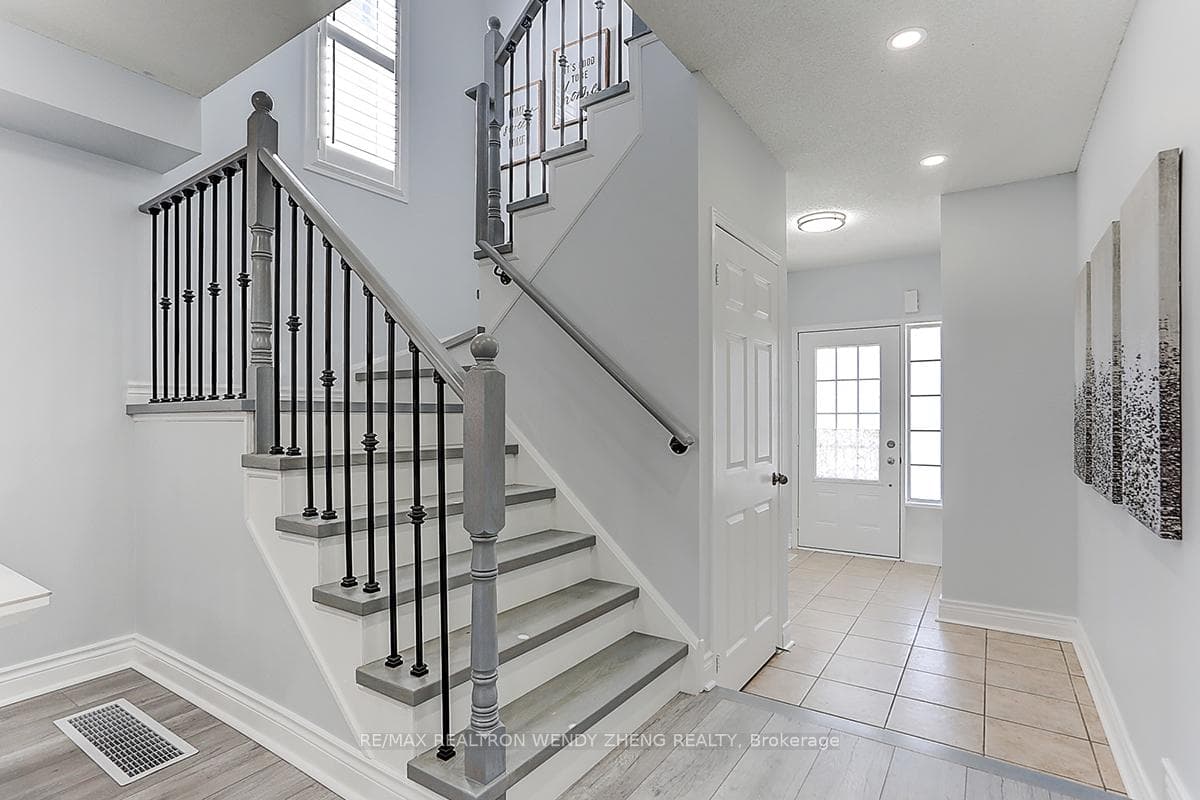 29 Kinrade Crescent photo 8