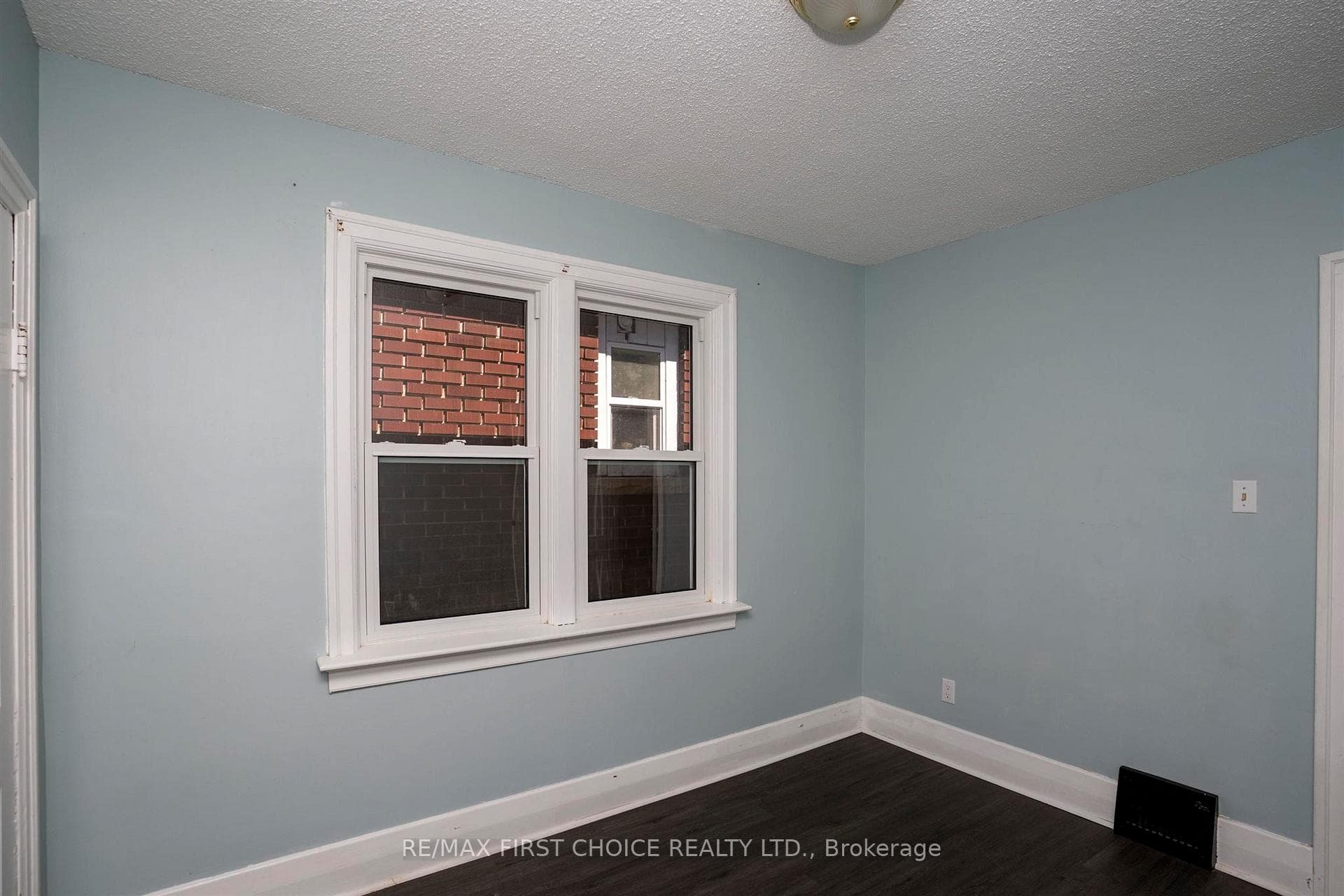604 Wiley Street photo 15