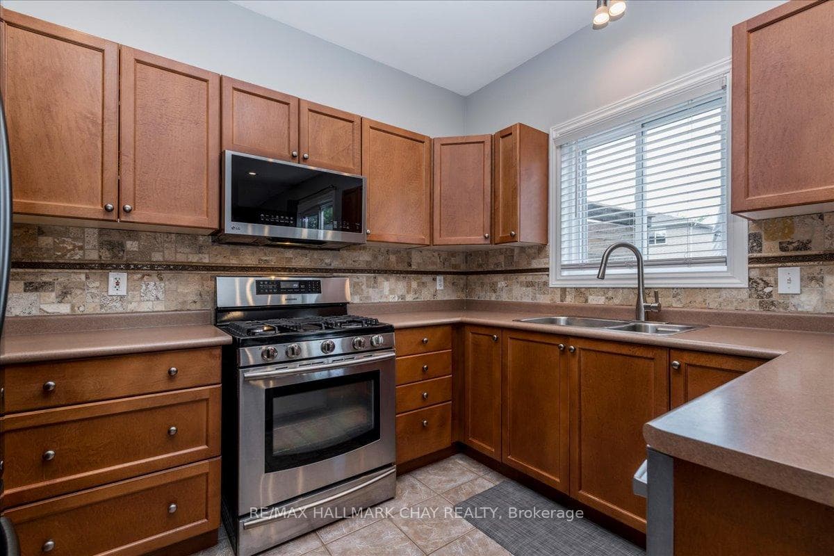 85 Miller Drive photo 7