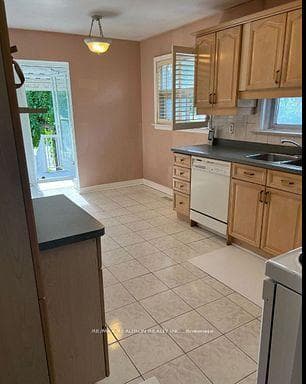 49 Janray Drive photo 4