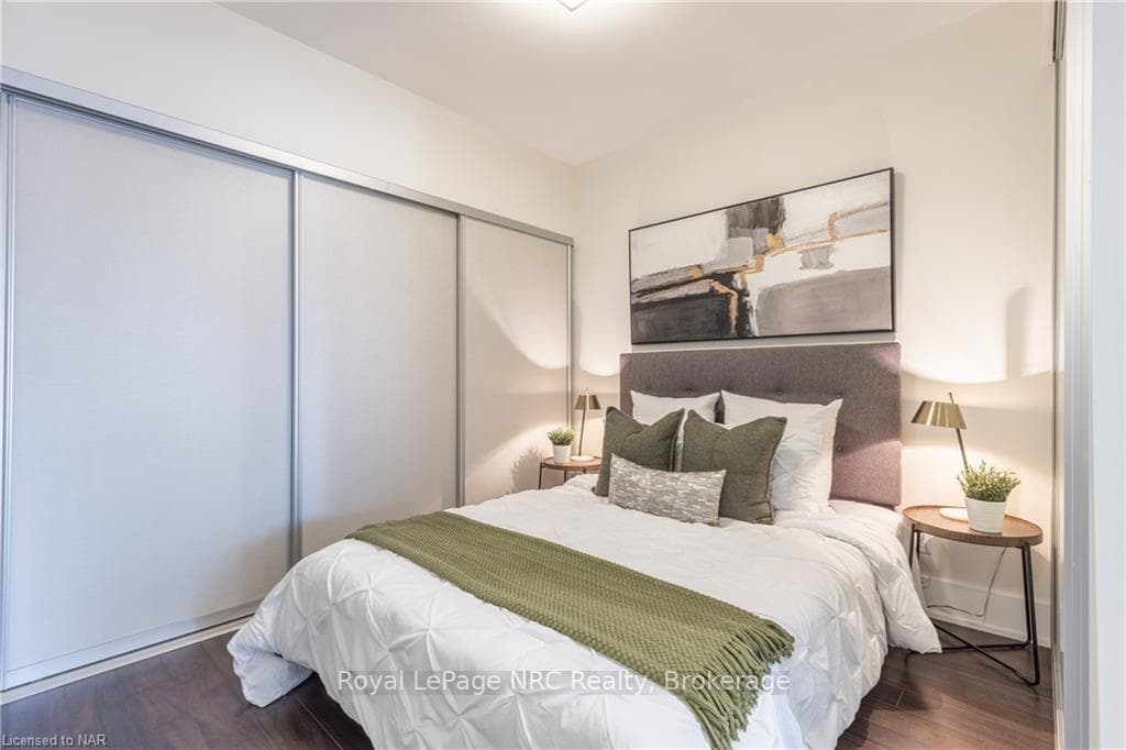 300 Front Street Unit 4009 photo 6