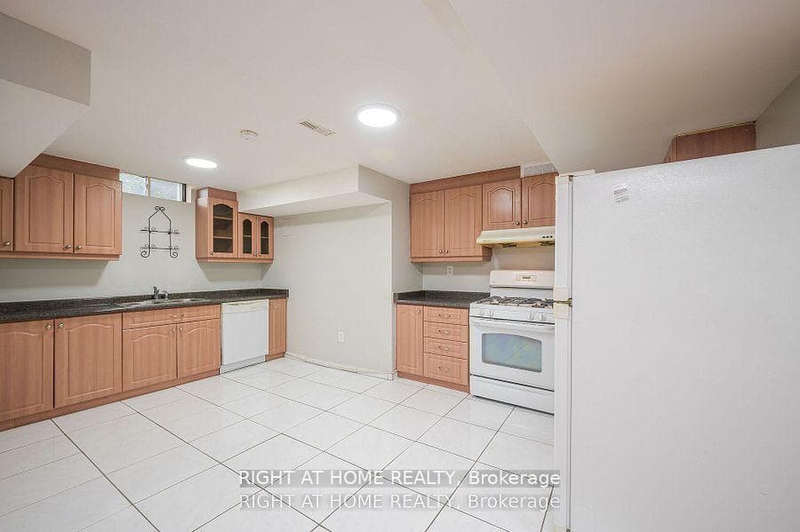 1724 Samuelson Circle photo 31