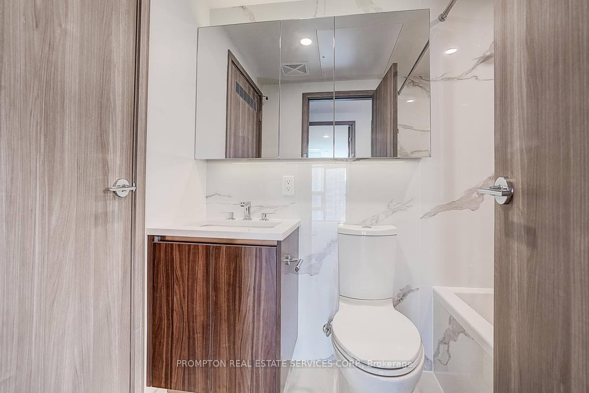 3 Concord Cityplace Way Unit 820 photo 40