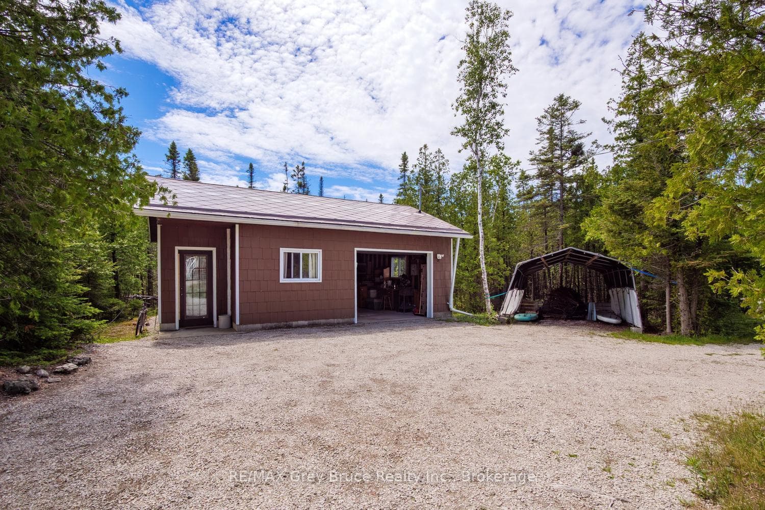 259 Bradley Drive photo 31