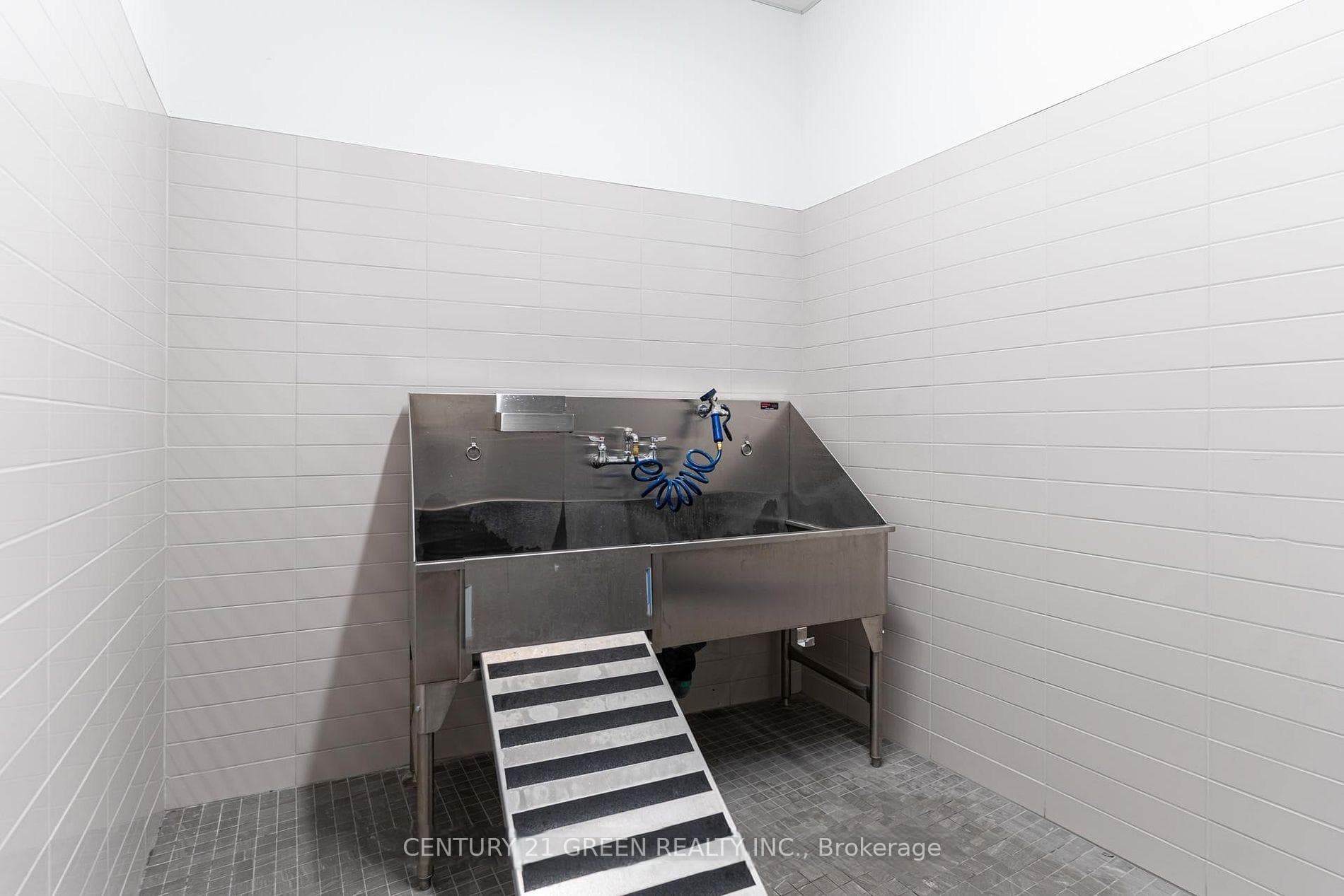 1333 Weber Street Unit 218 photo 11