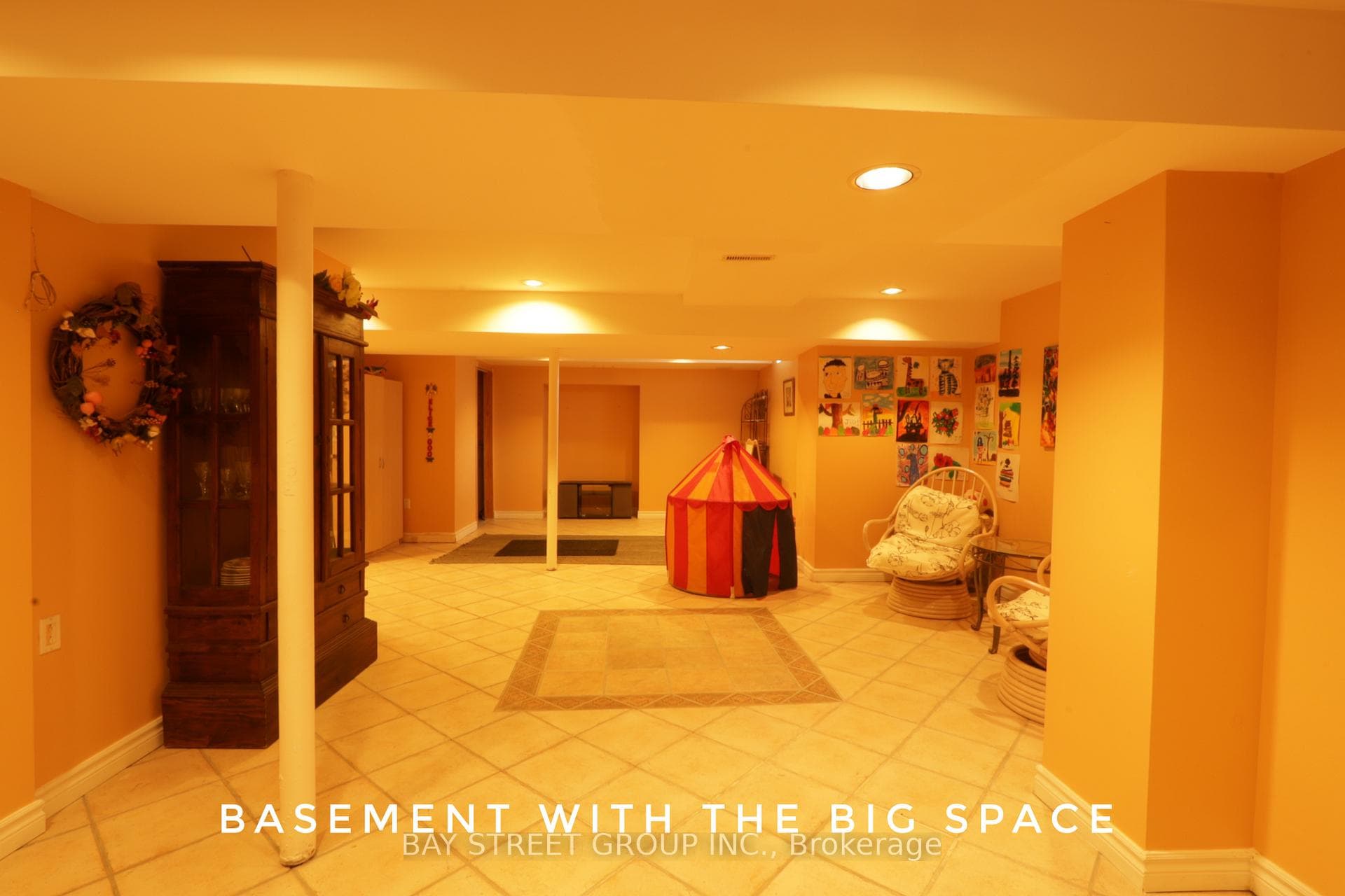 15 Nelson Circle photo 26