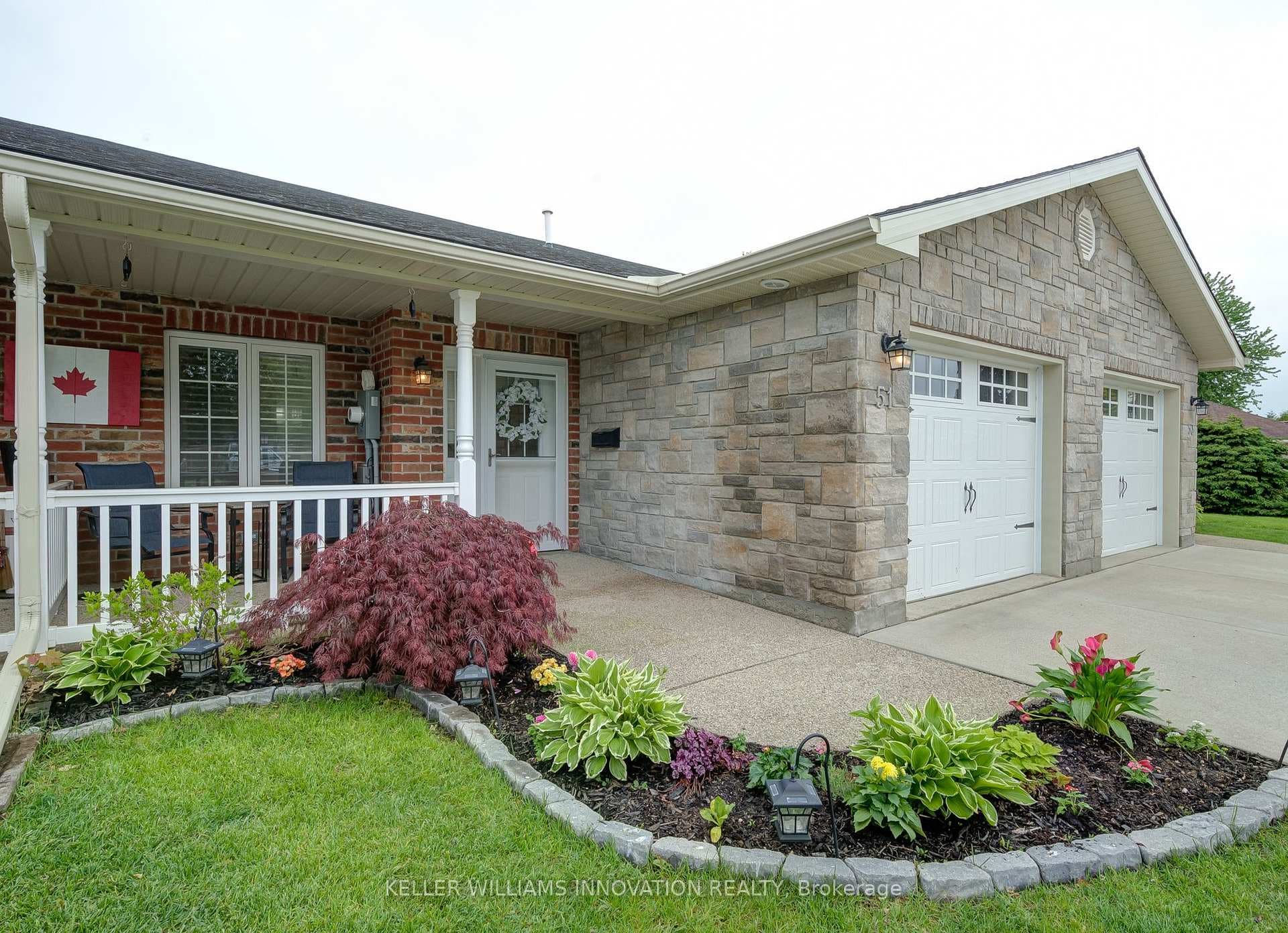 51 Devon Drive photo 4