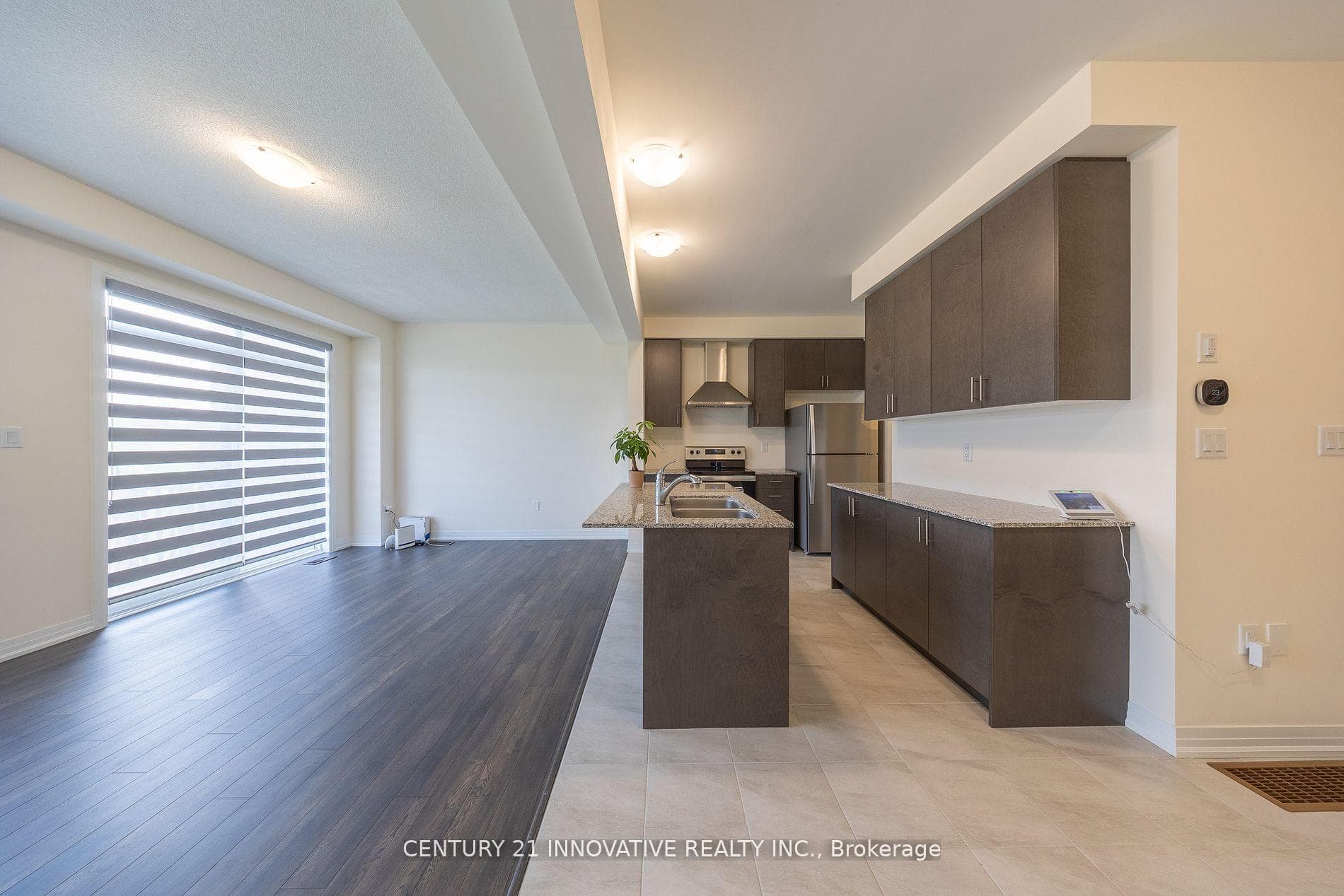 1189 Marathon Avenue photo 6