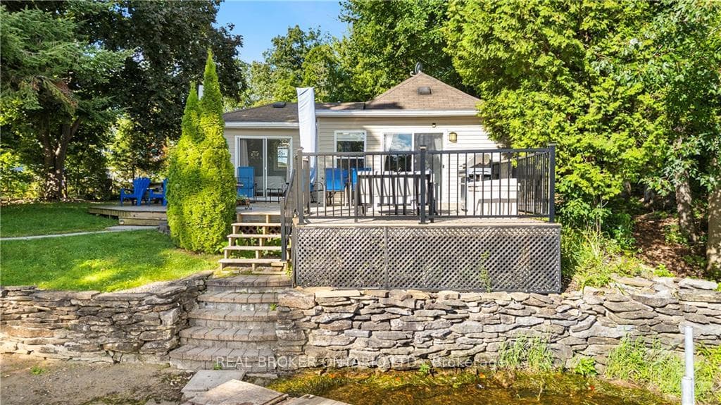 117 FATHER POINT Road photo 23
