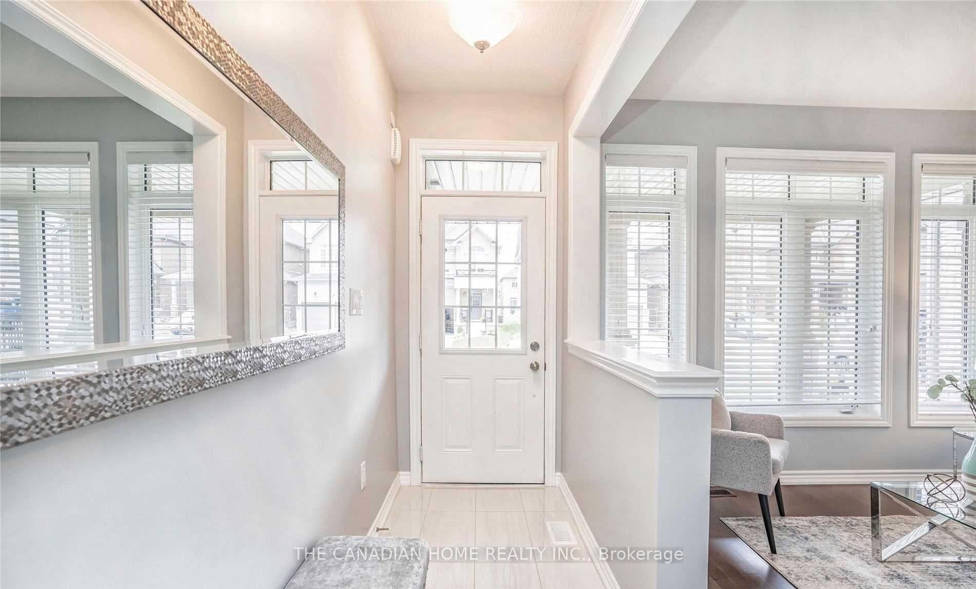 61 Northhill Avenue photo 3