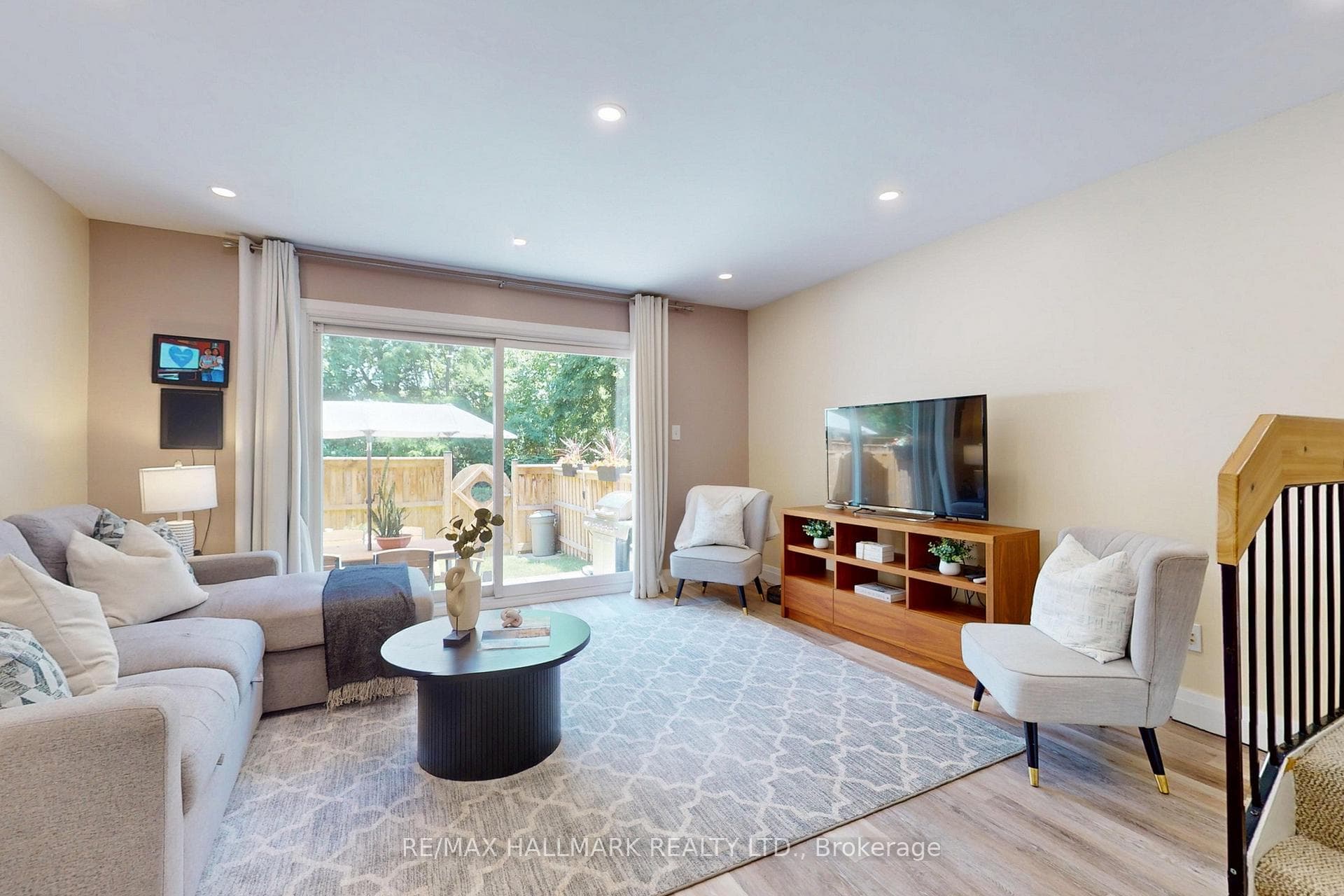275 Manse Road Unit 66 photo 16