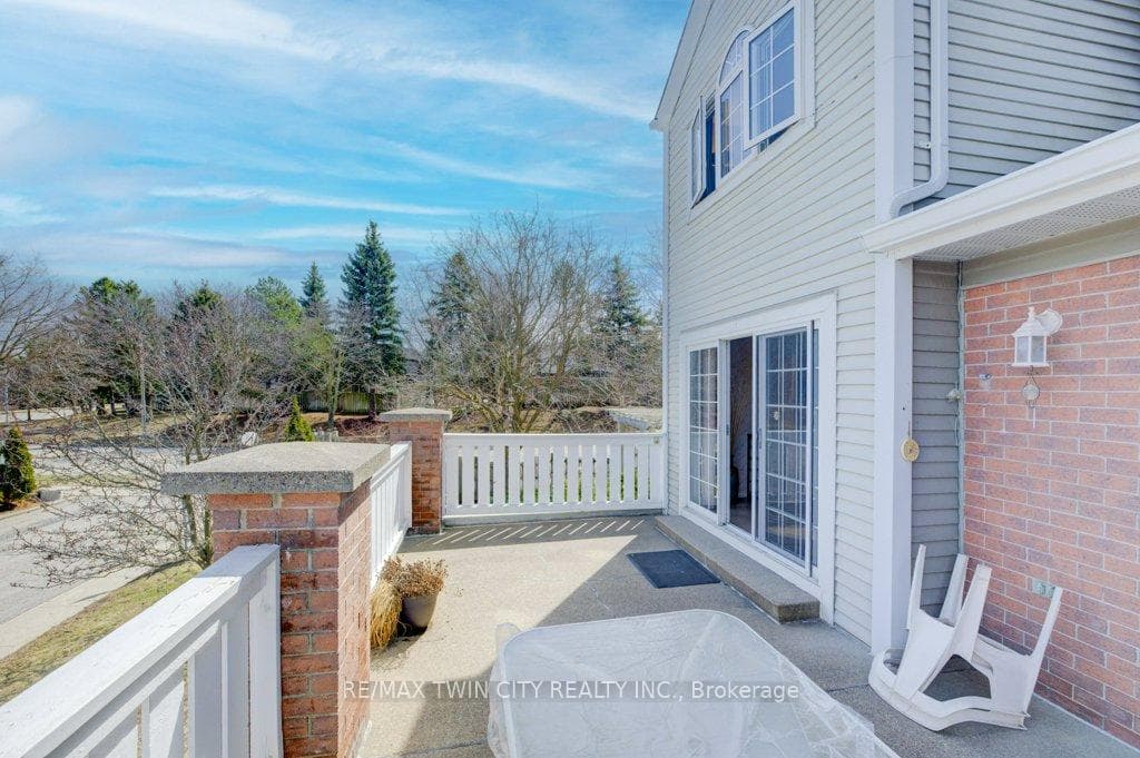 502 Beechwood Drive Unit 2 photo 41