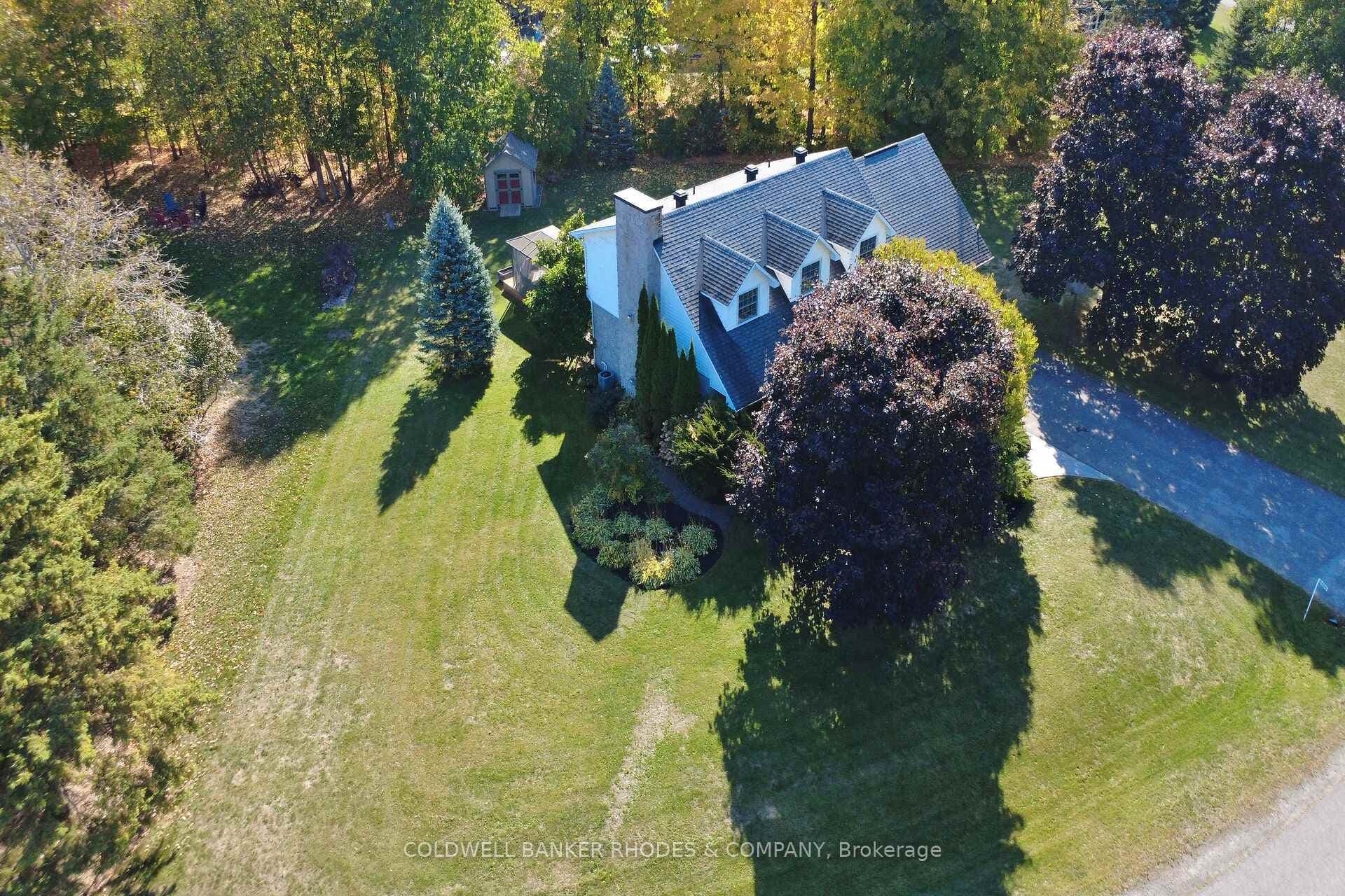 6488 Wheatfield Crescent photo 44