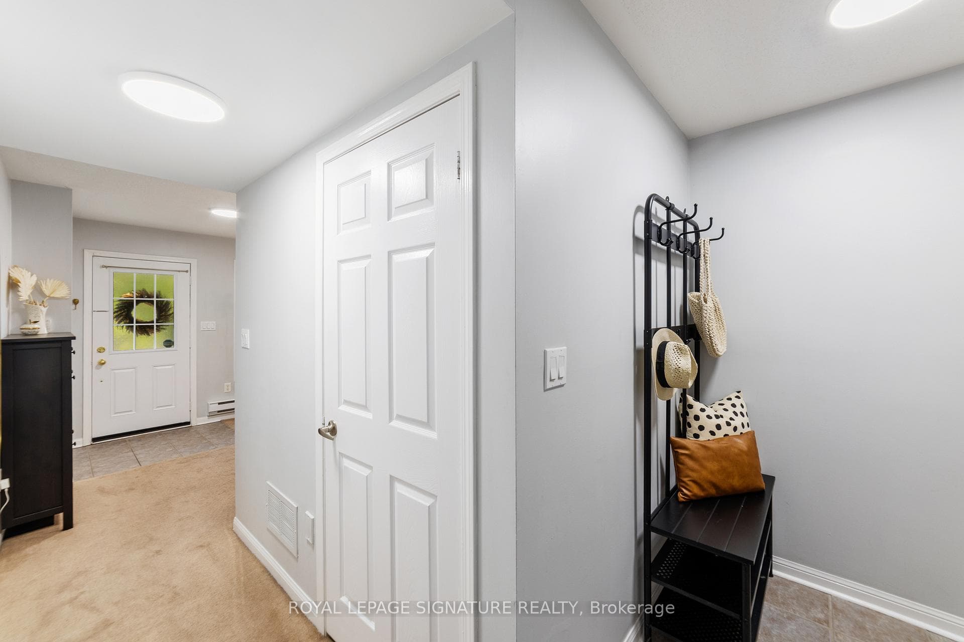 3113 Stornoway Circle photo 5