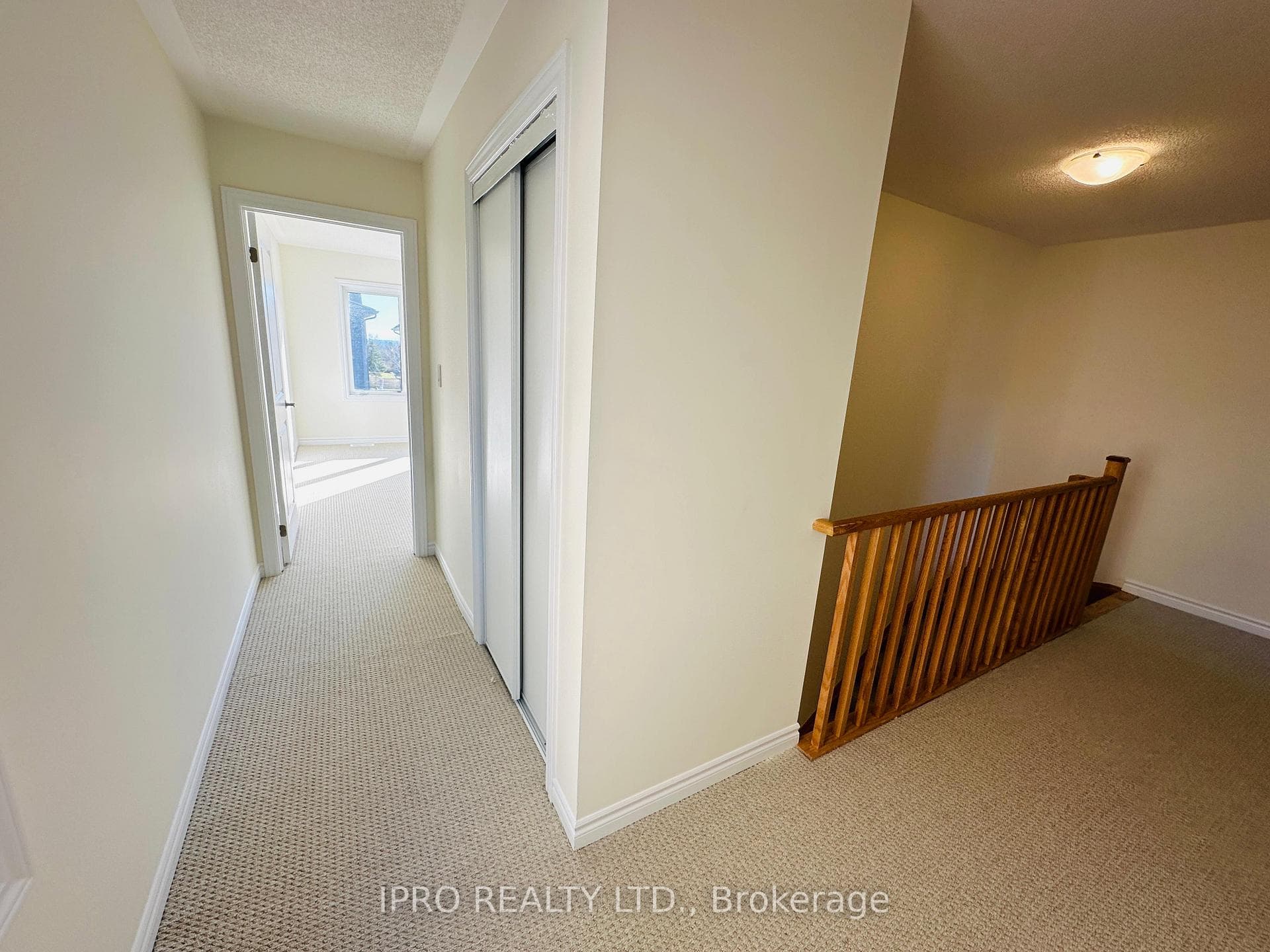 673 Ribstone Court photo 18