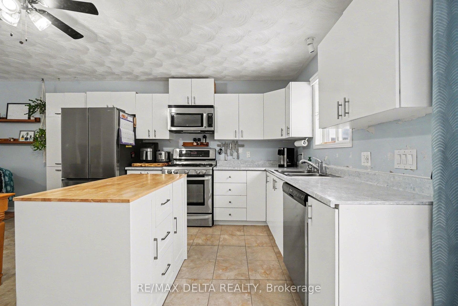 542A Devista Boulevard photo 12