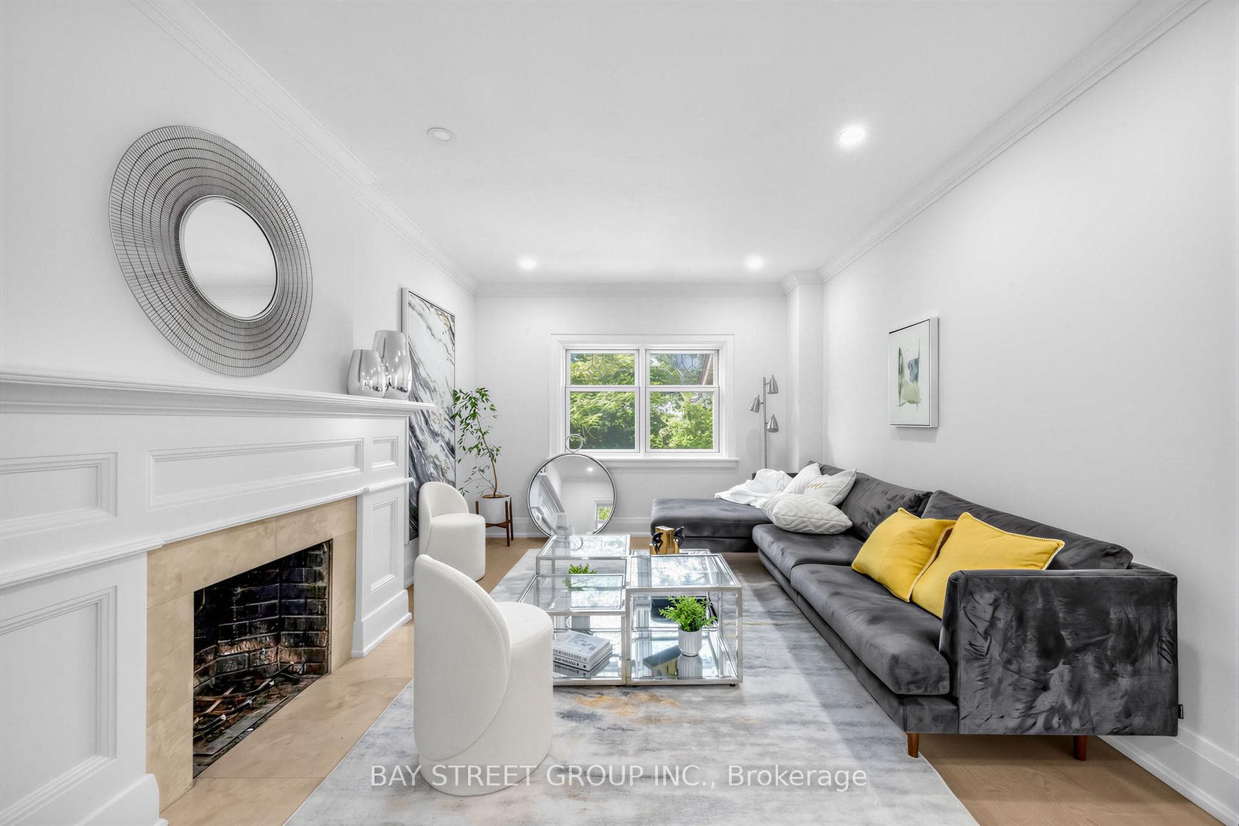 136 Humbercrest Boulevard photo 7