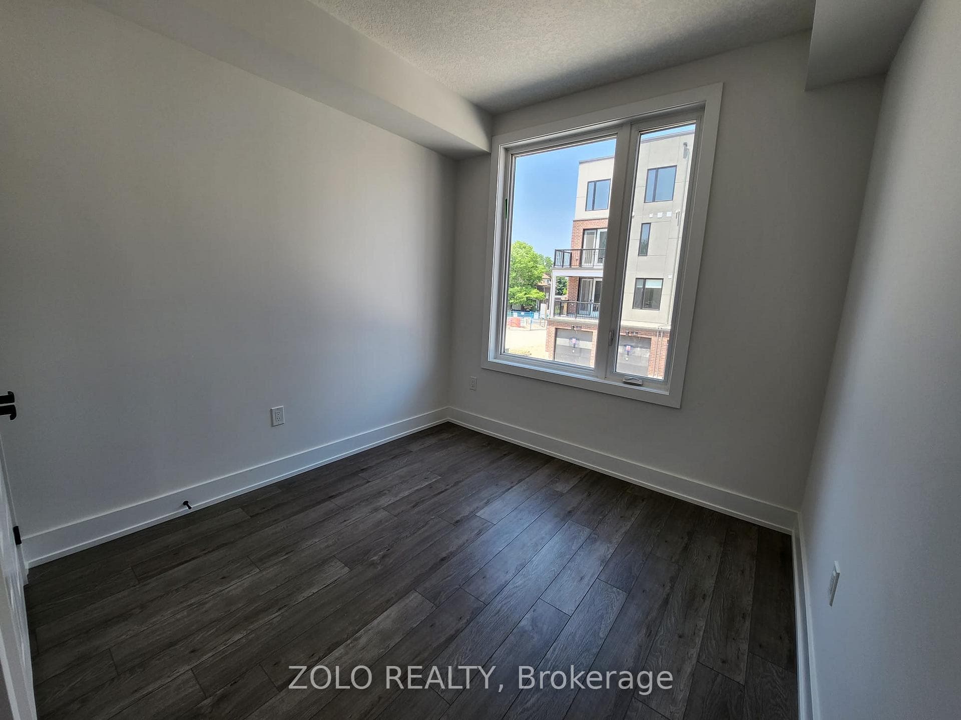 99 Roger Street Unit 25 photo 6
