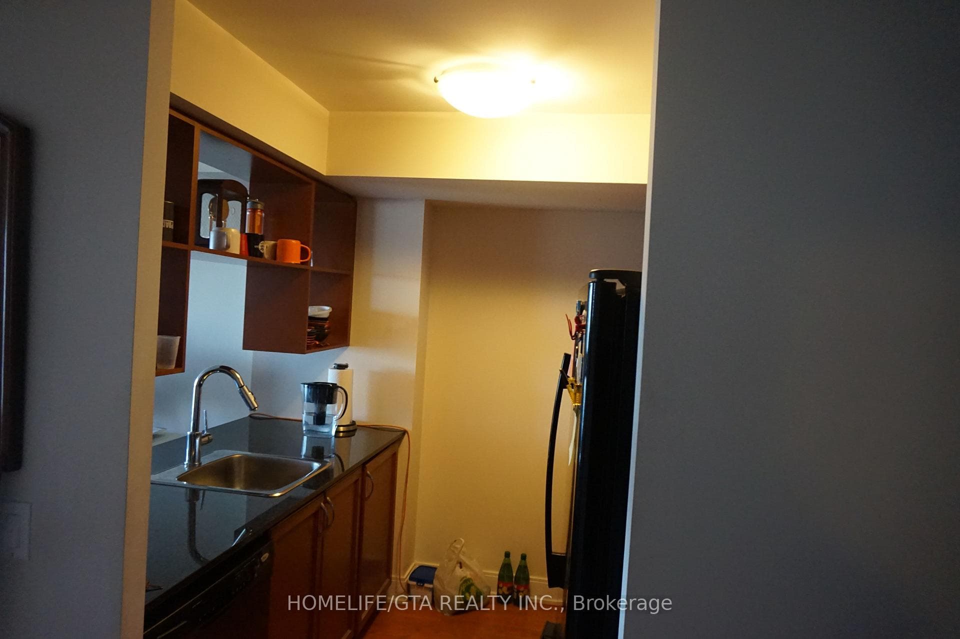 135 Village Green Square Unit 2121 photo 3