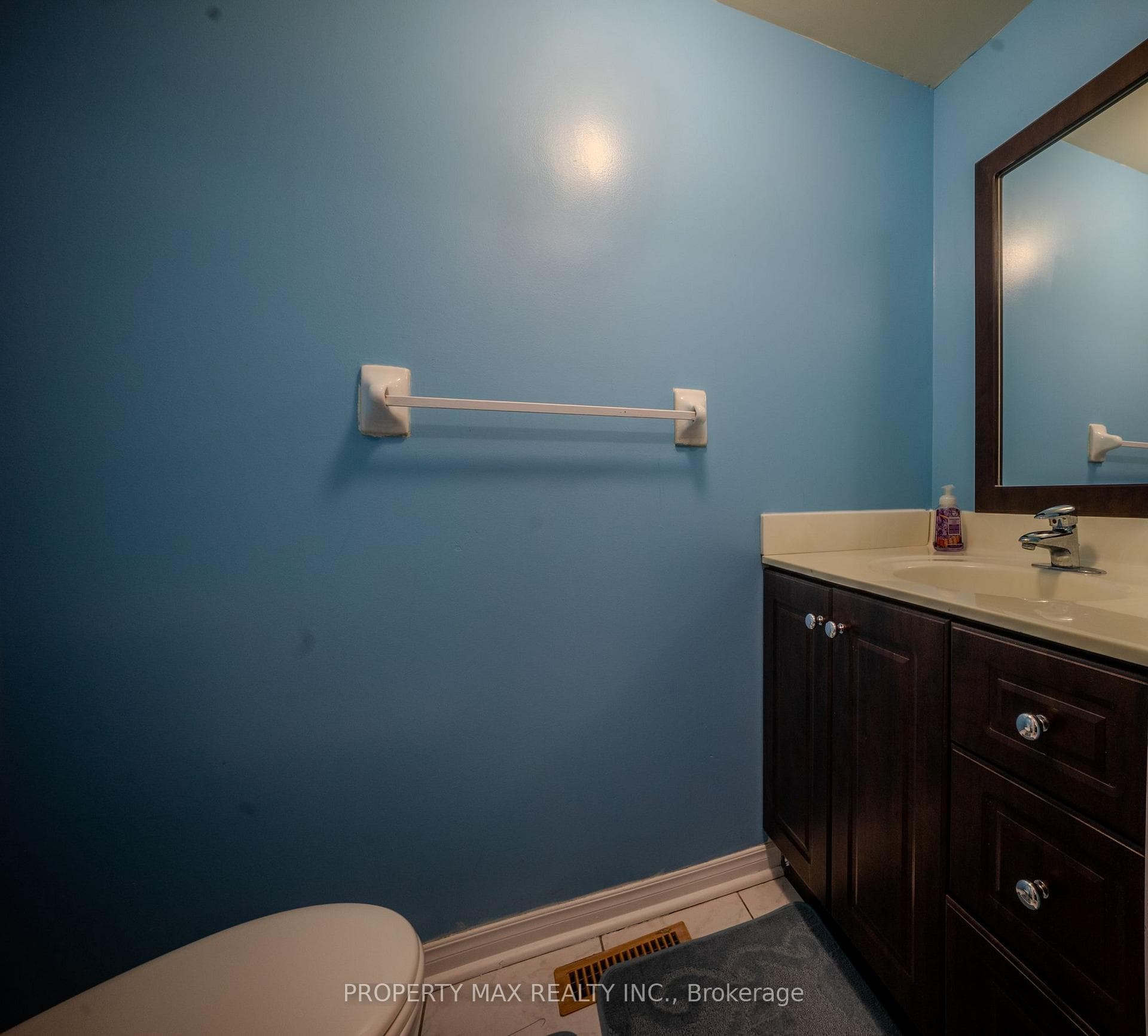 84 Bridlegrove Drive photo 21