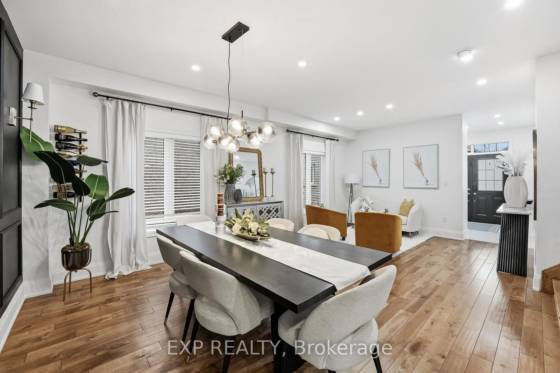 18 Henry Smith Avenue photo 10