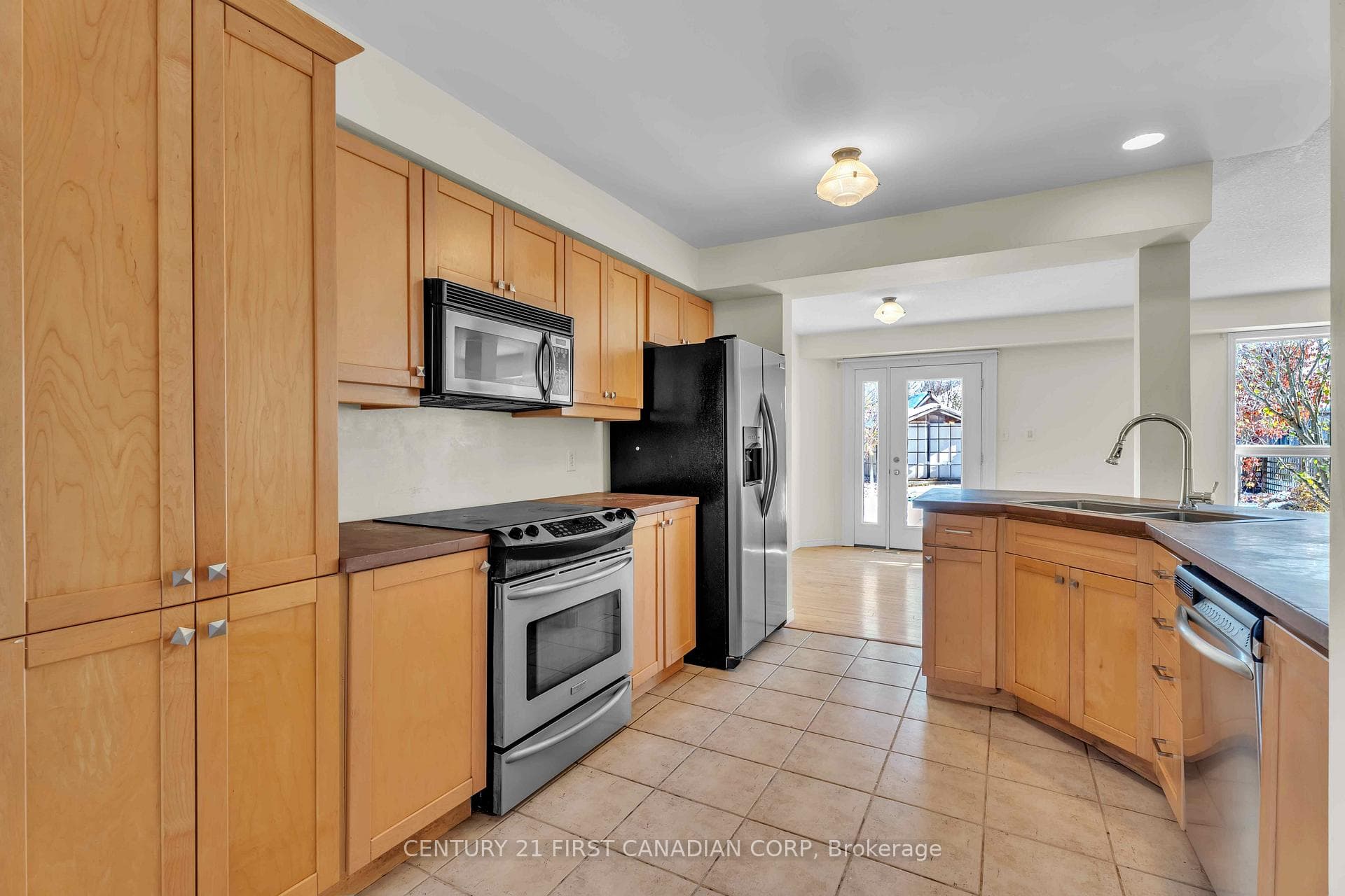835 Whetherfield Street photo 14