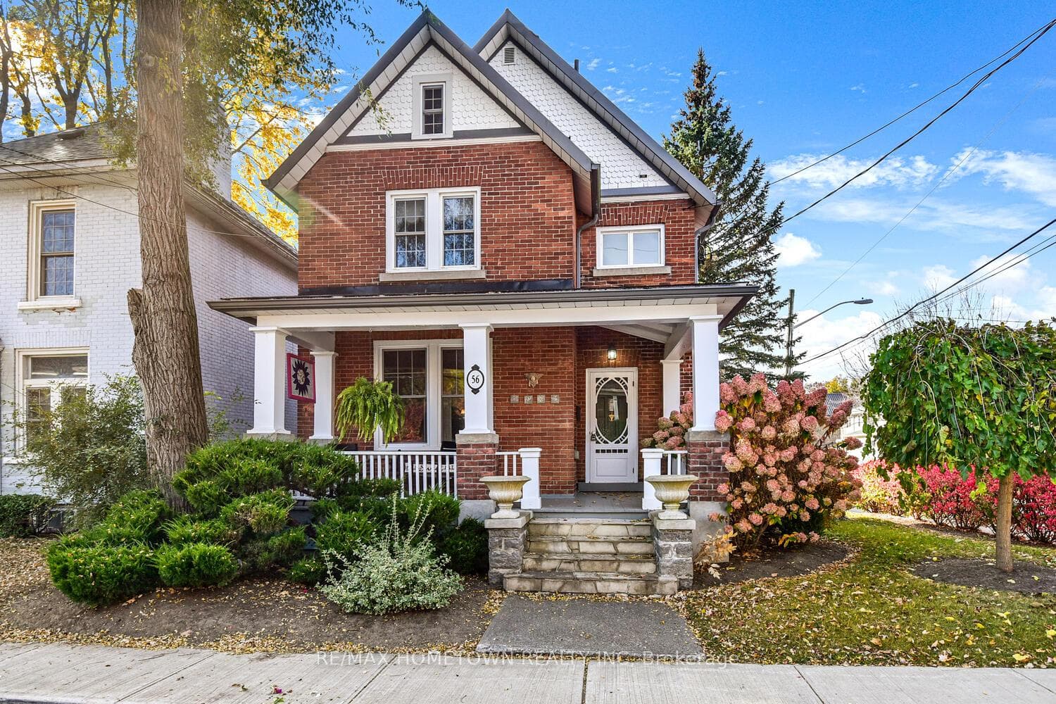 56 MURRAY Street photo 1