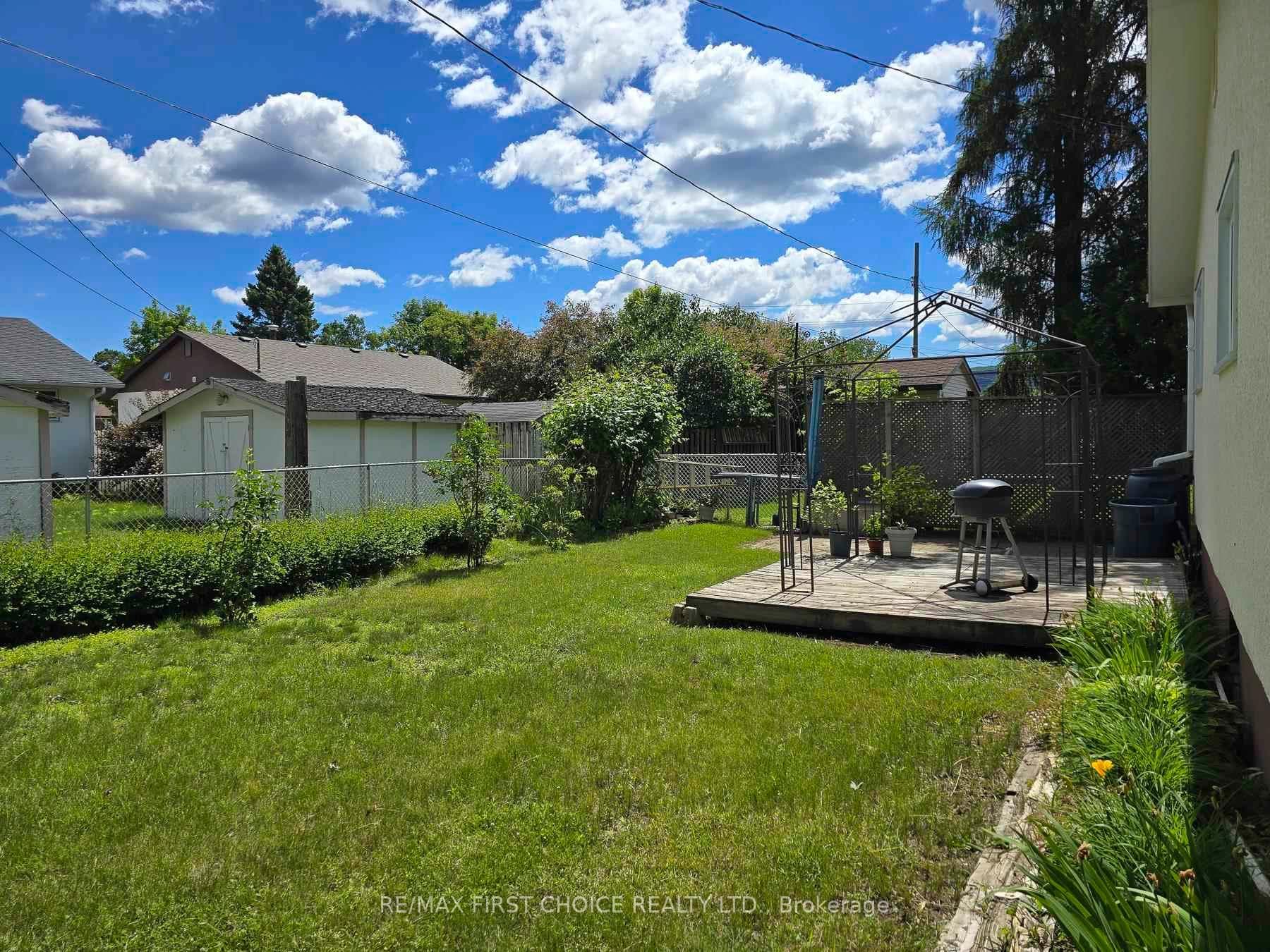 616 Cherrydale Place photo 12