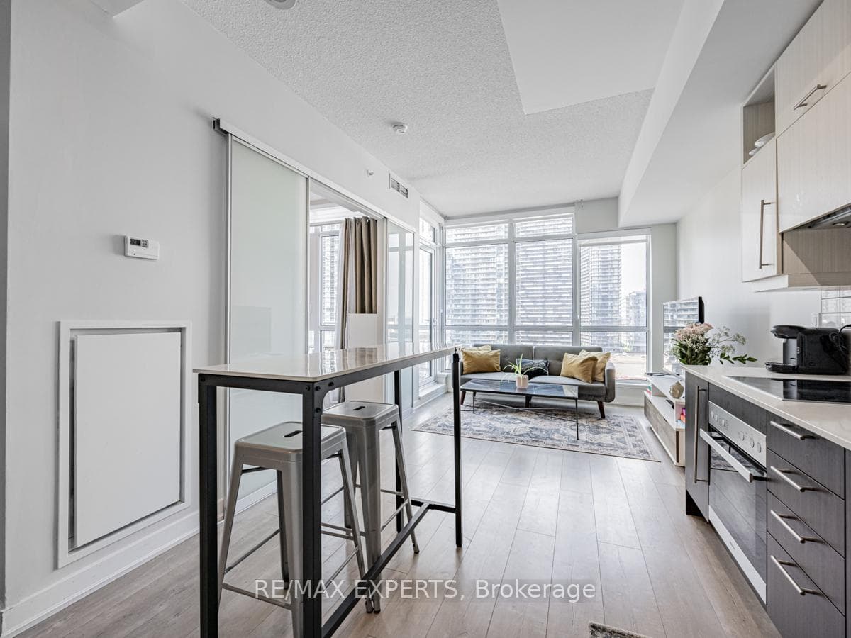 30 Nelson Street Unit 1608 photo 16