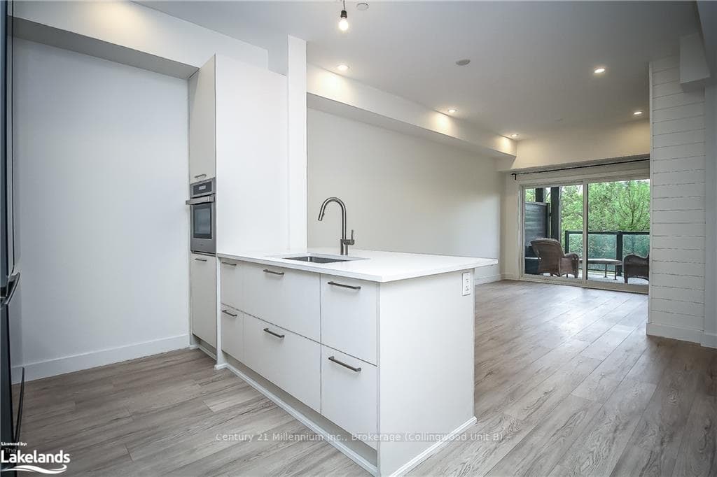 16 BECKWITH Lane Unit 105 photo 11