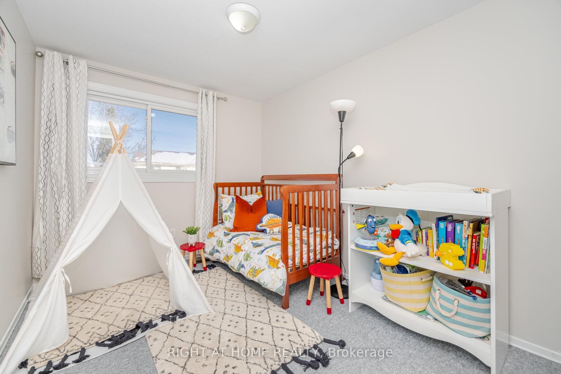 17 White Owl Crescent photo 20