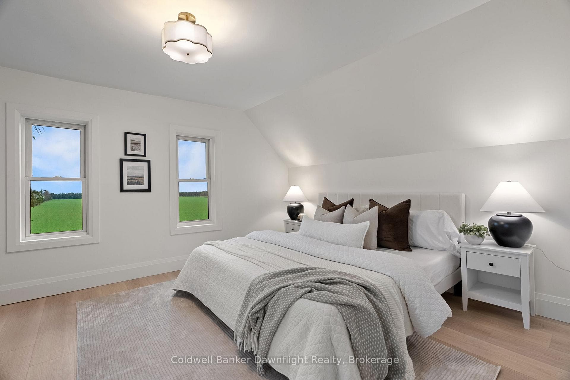 84094 London Road photo 32