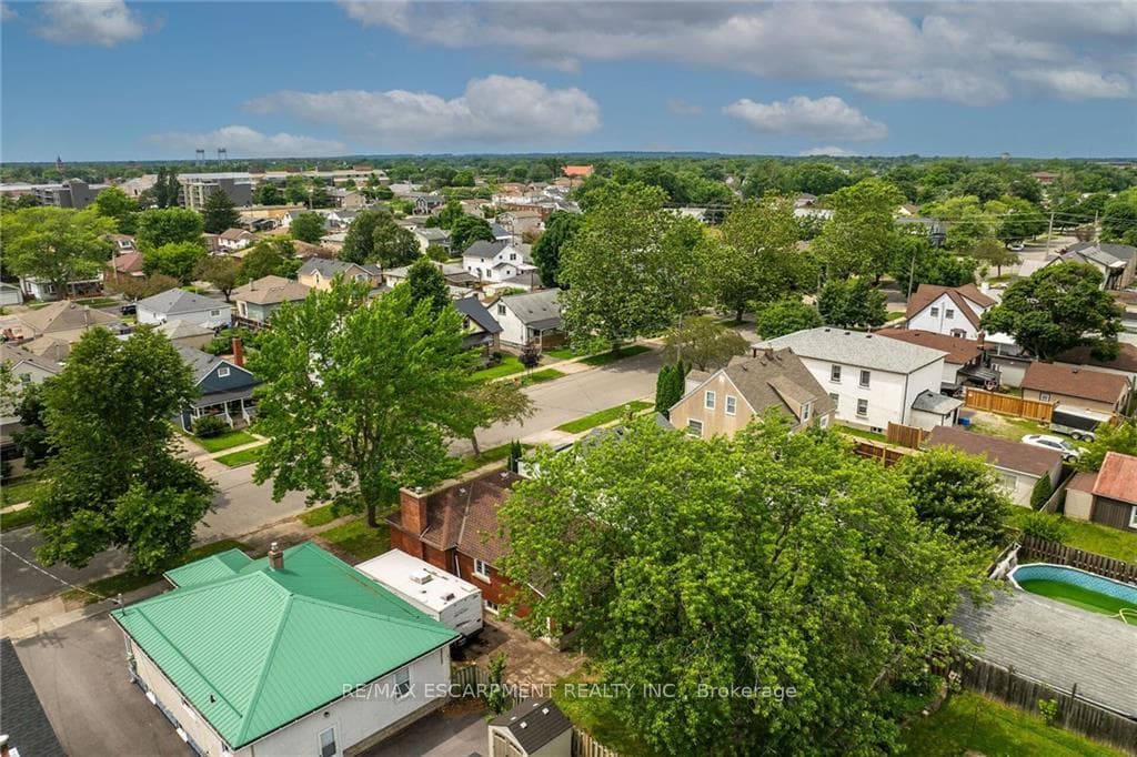 304 Wallace Avenue photo 30