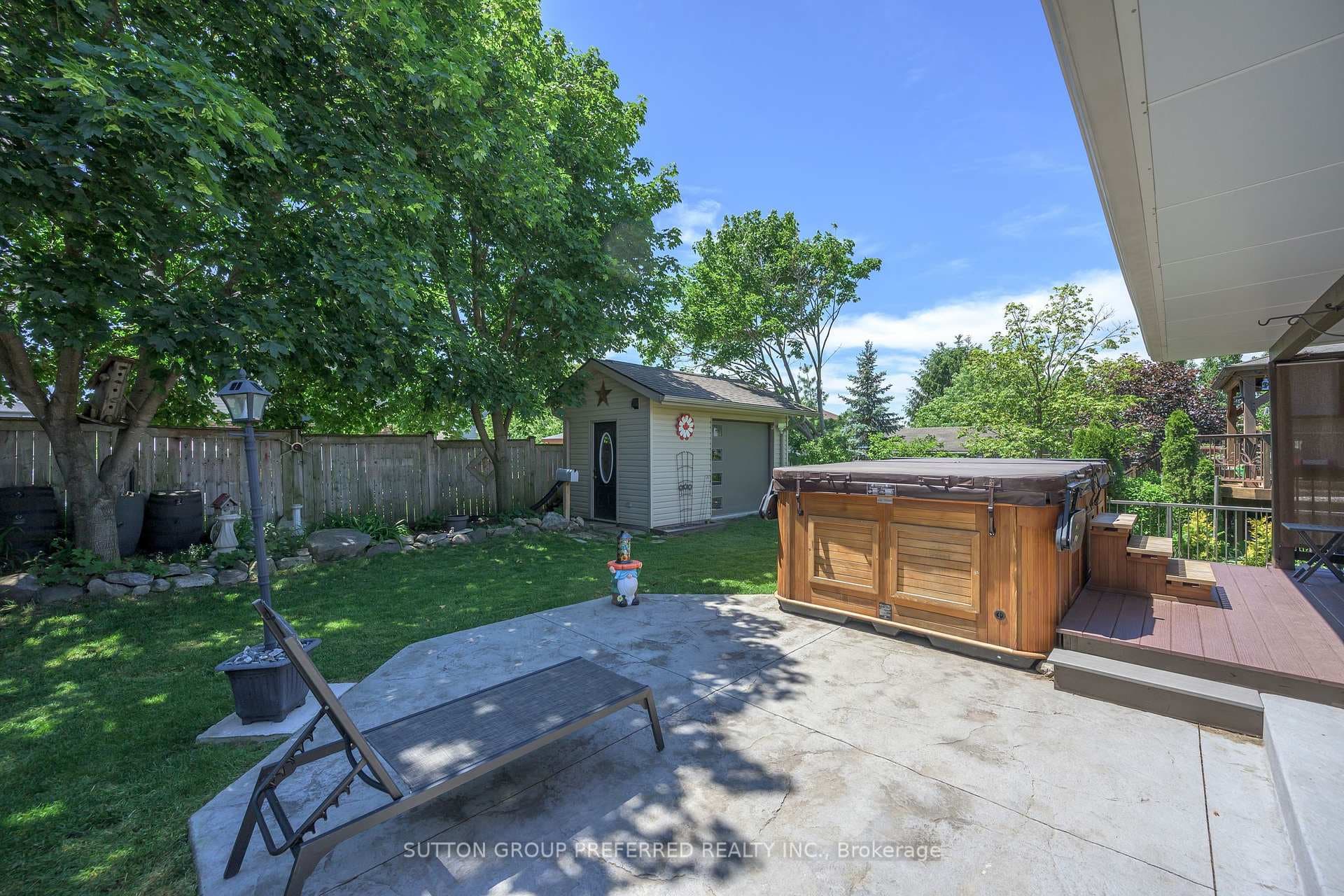 23 Wood Lily Lane photo 16